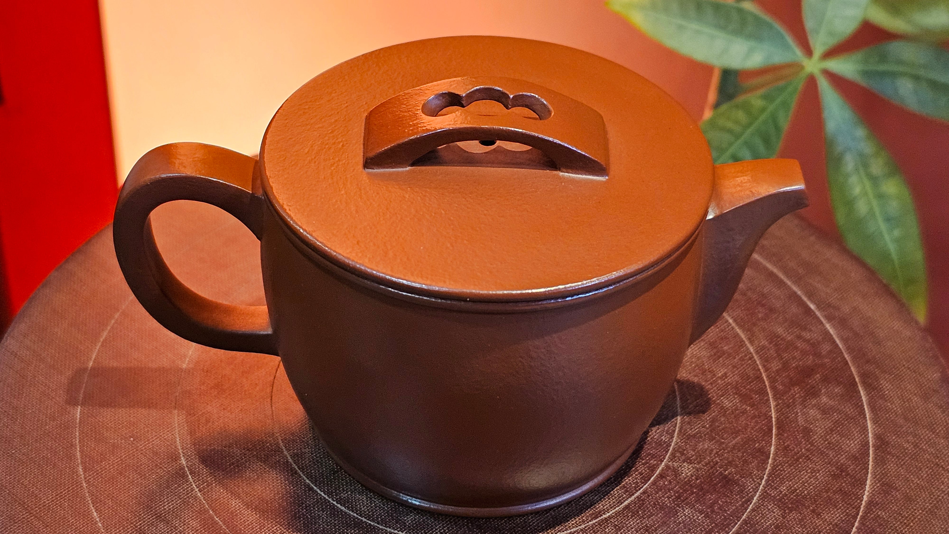 Han Wa 汉瓦, 171.5ml, Xiao Mei Yao Zhu Ni 小煤窑朱泥, by our Collaborative Craftsman Zhai Yi Yao 翟一耀。