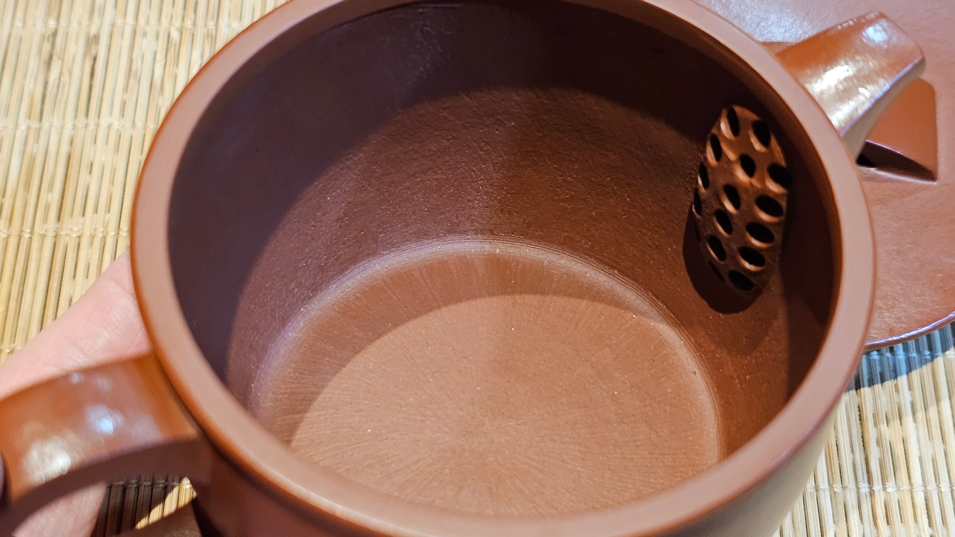 Han Wa 汉瓦, 171.5ml, Xiao Mei Yao Zhu Ni 小煤窑朱泥, by our Collaborative Craftsman Zhai Yi Yao 翟一耀。