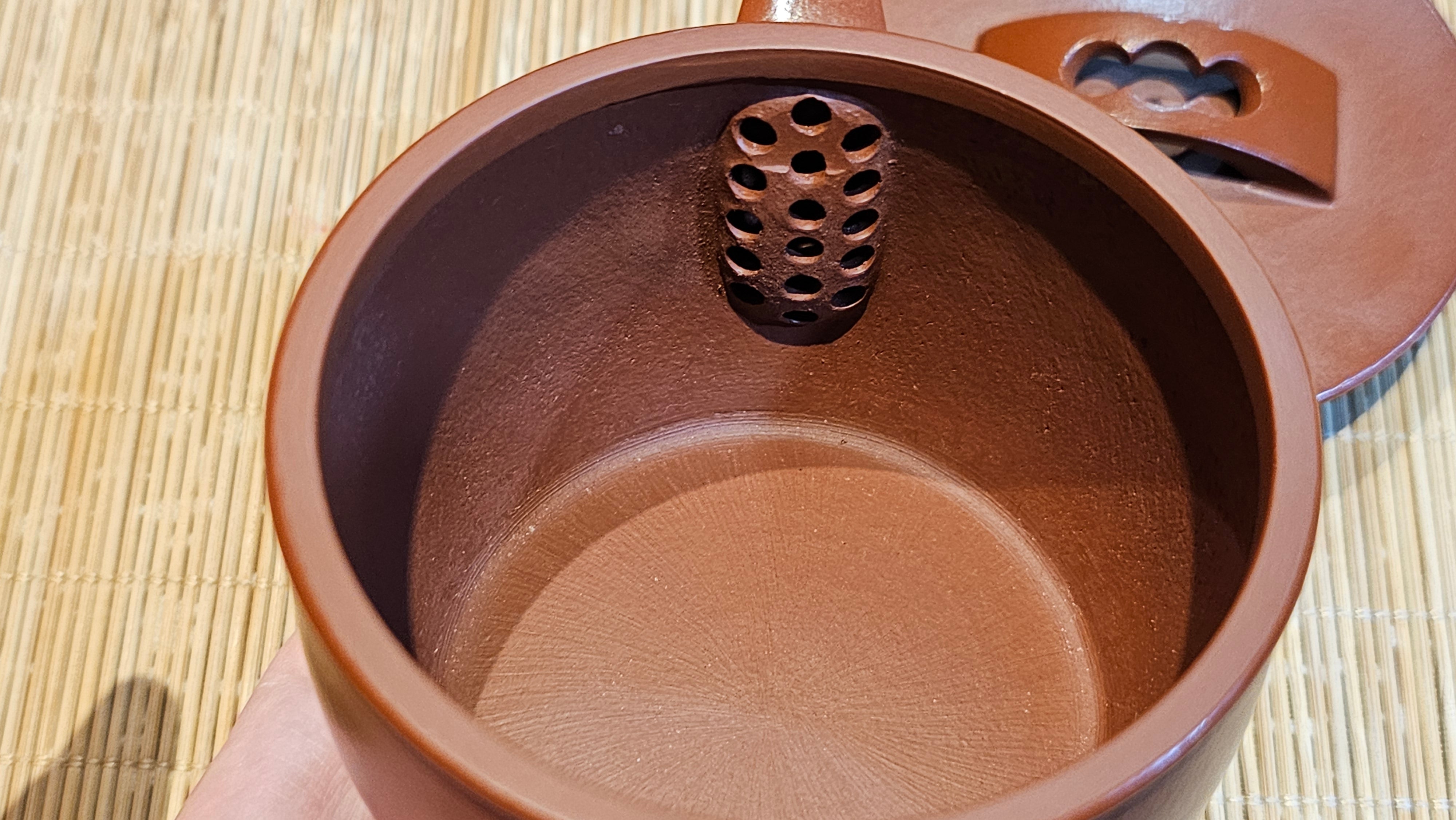 Han Wa 汉瓦, 171.5ml, Xiao Mei Yao Zhu Ni 小煤窑朱泥, by our Collaborative Craftsman Zhai Yi Yao 翟一耀。