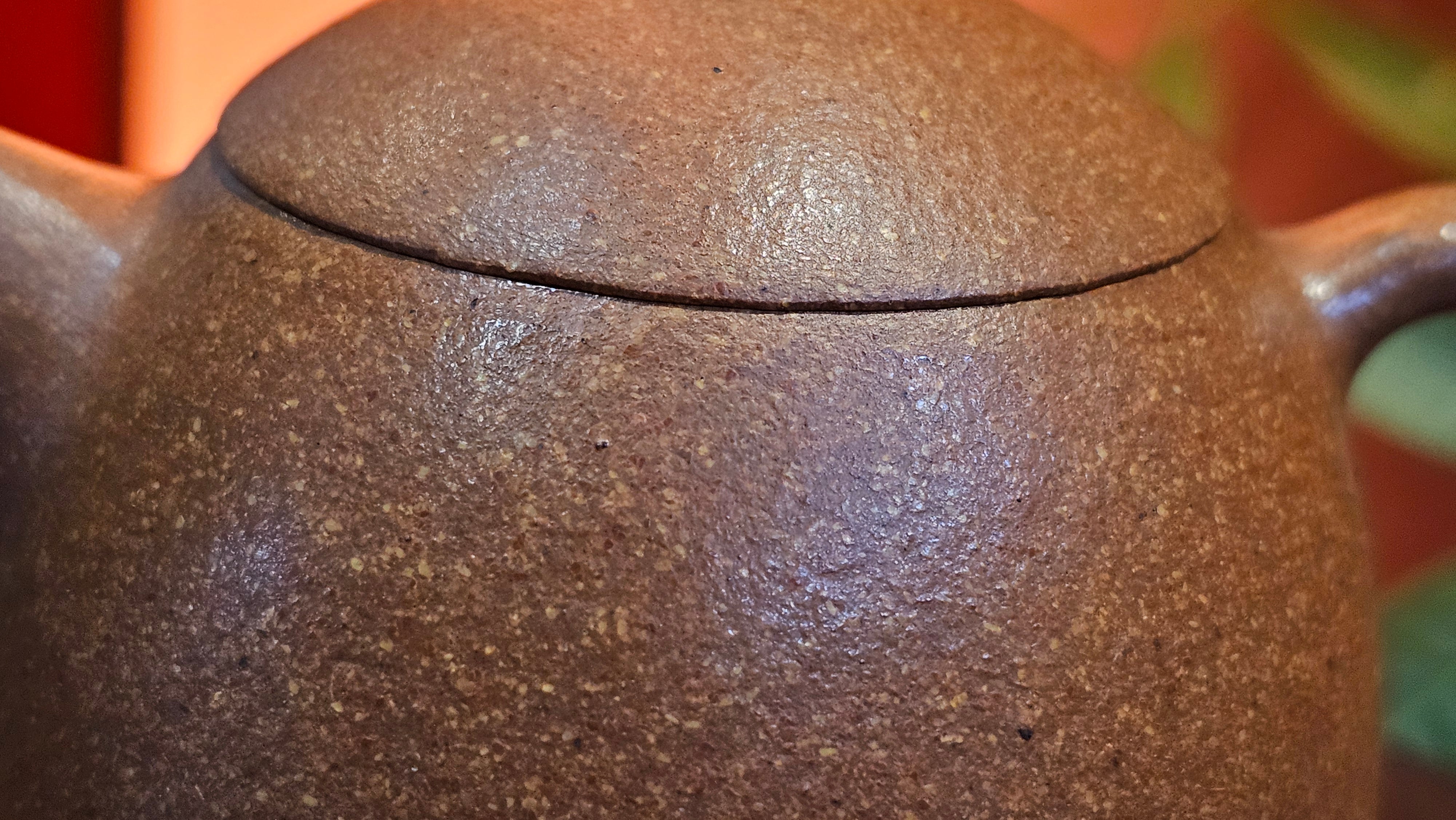 Long Dan 龙蛋 ~"Dragon's Egg", 180.3ml, Huang Jiang Po Ni 黄降坡泥, by our Collaborative Craftsman Chen Hua Jun 陈华军。