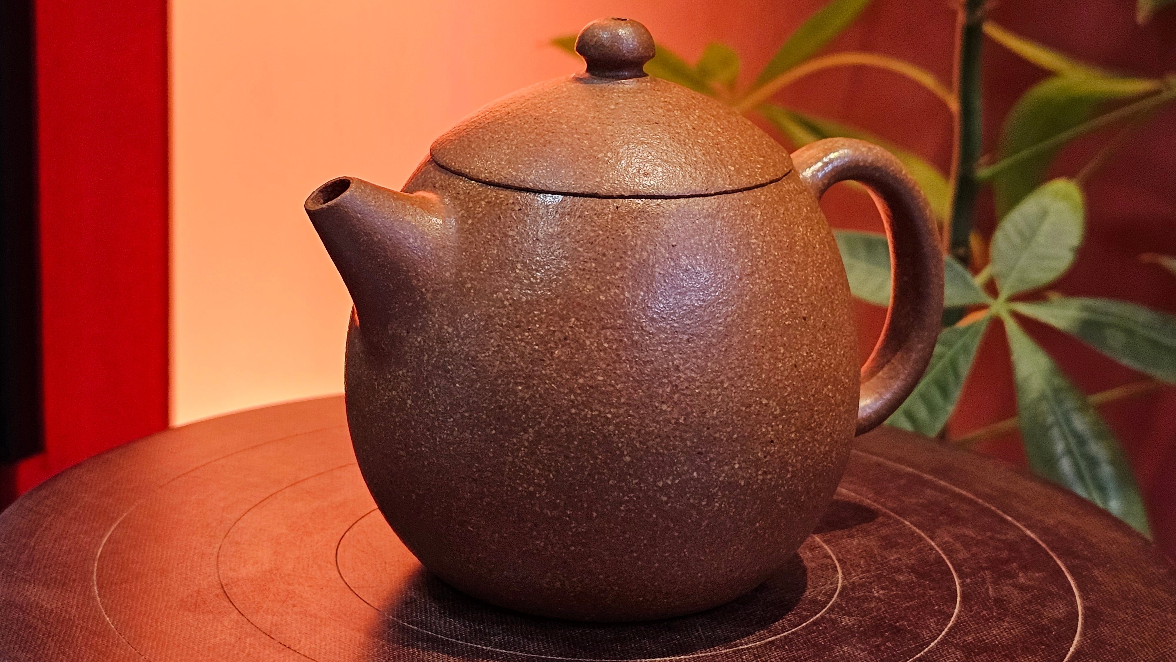 Long Dan 龙蛋 ~"Dragon's Egg", 180.3ml, Huang Jiang Po Ni 黄降坡泥, by our Collaborative Craftsman Chen Hua Jun 陈华军。