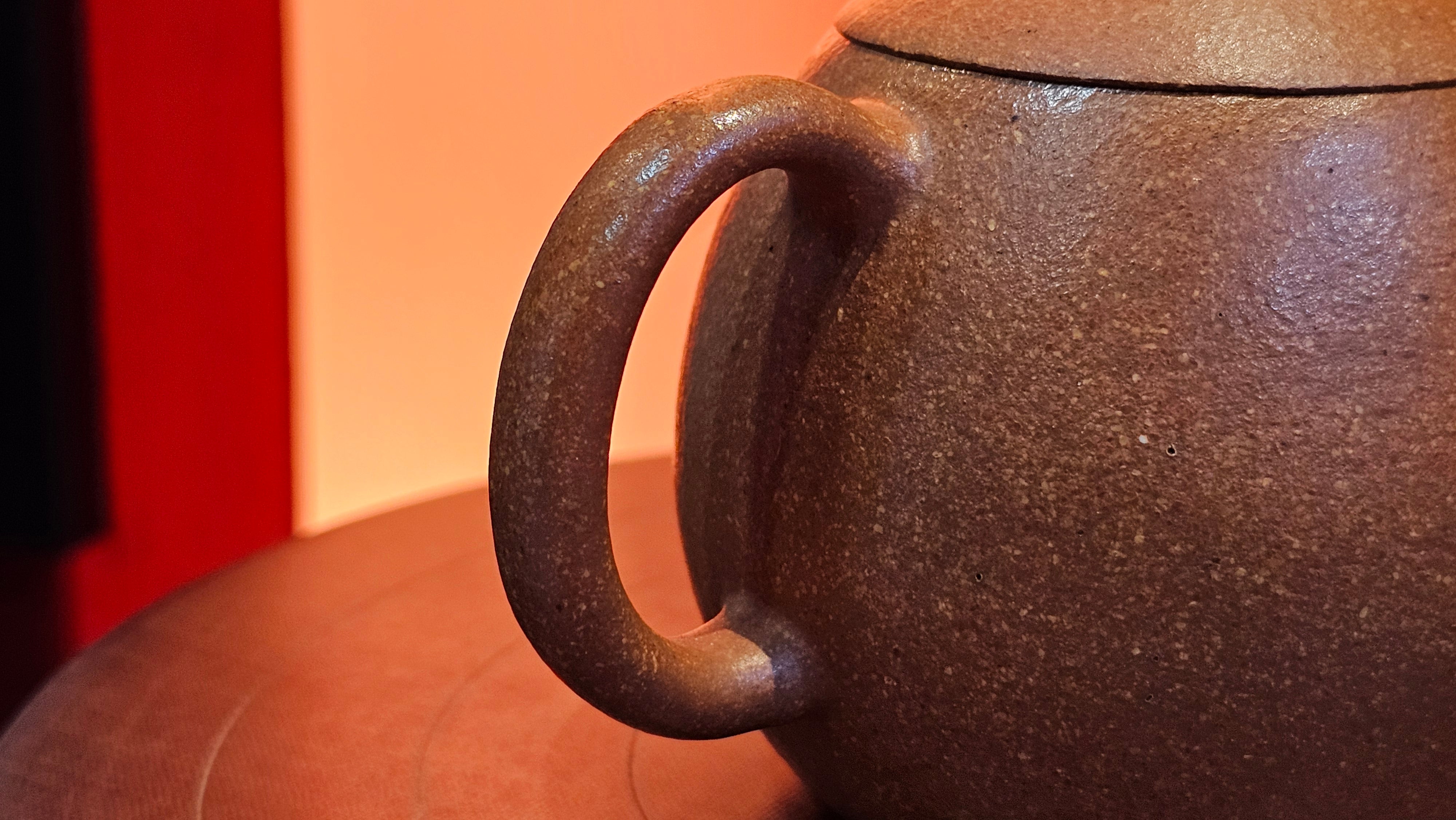 Long Dan 龙蛋 ~"Dragon's Egg", 180.3ml, Huang Jiang Po Ni 黄降坡泥, by our Collaborative Craftsman Chen Hua Jun 陈华军。