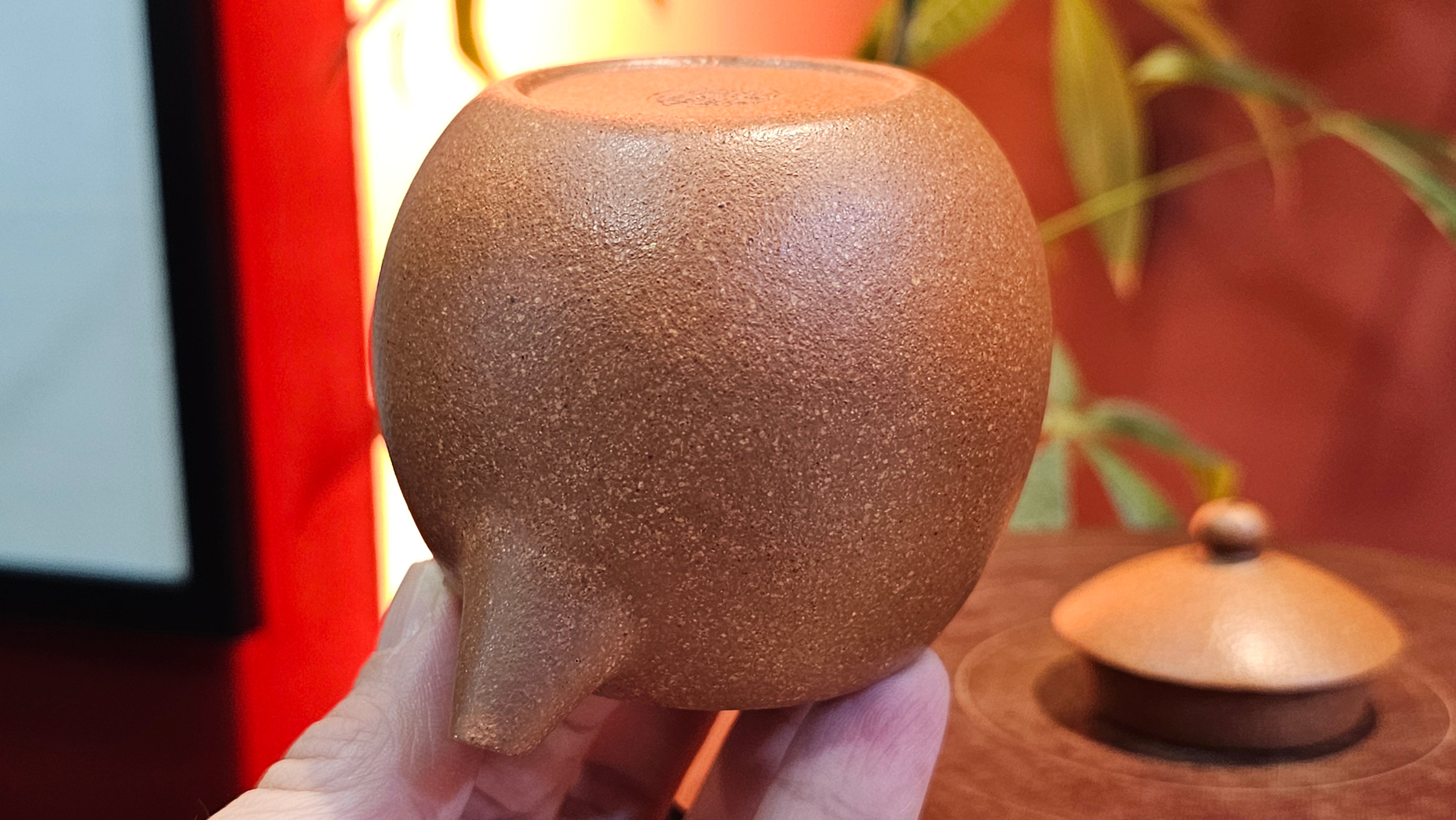 Long Dan 龙蛋 ~"Dragon's Egg", 180.3ml, Huang Jiang Po Ni 黄降坡泥, by our Collaborative Craftsman Chen Hua Jun 陈华军。