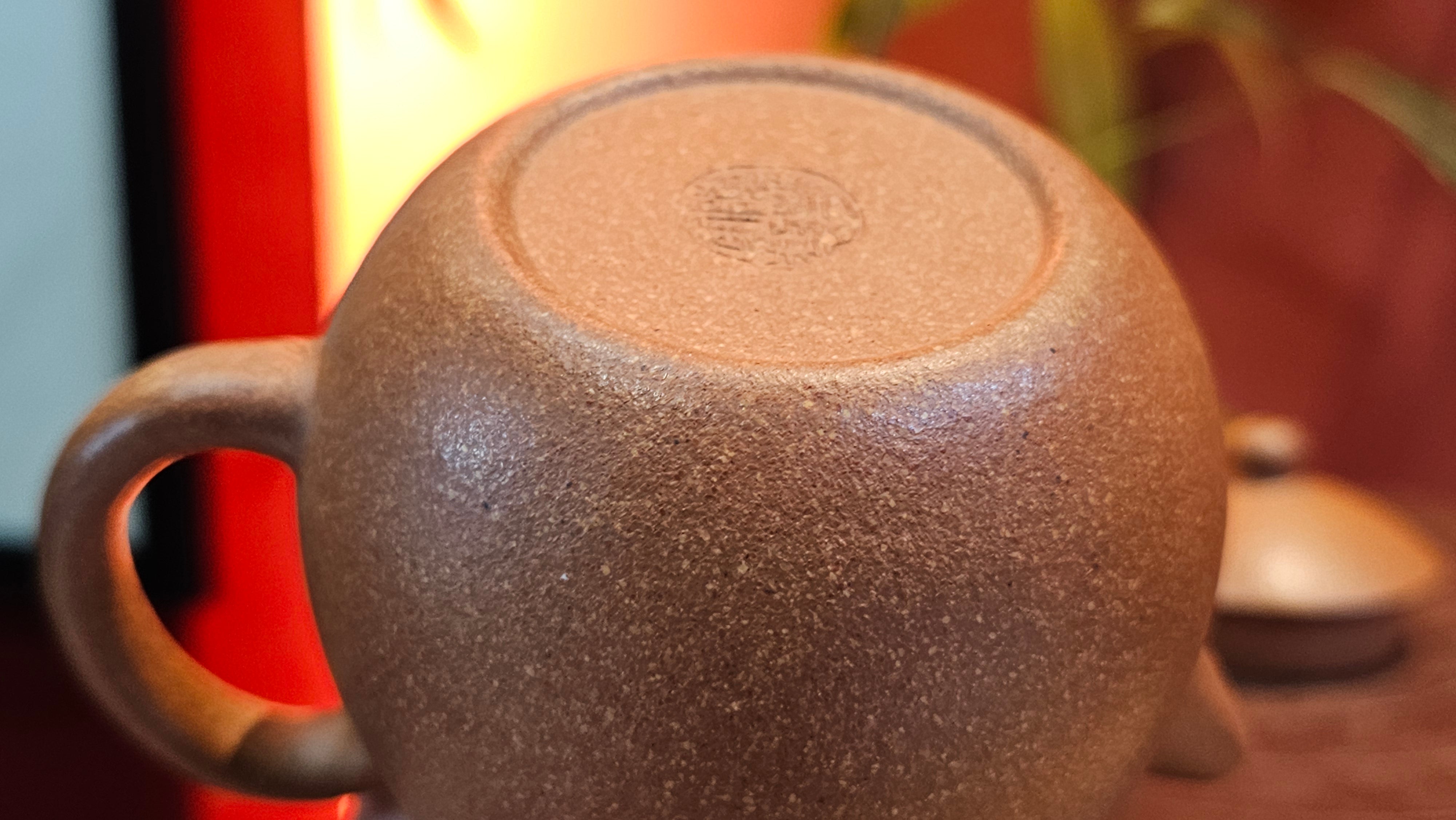 Long Dan 龙蛋 ~"Dragon's Egg", 180.3ml, Huang Jiang Po Ni 黄降坡泥, by our Collaborative Craftsman Chen Hua Jun 陈华军。