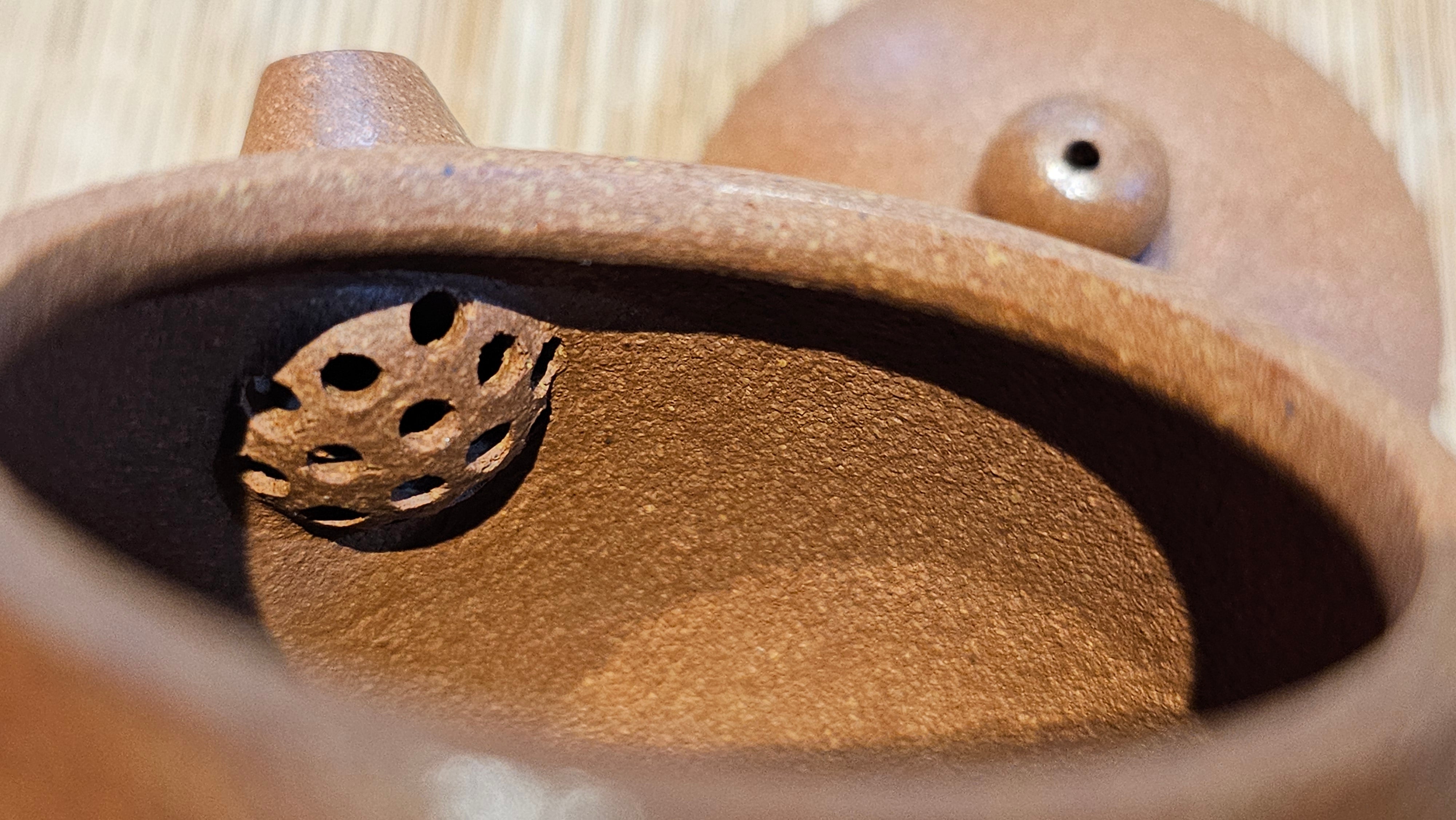 Long Dan 龙蛋 ~"Dragon's Egg", 180.3ml, Huang Jiang Po Ni 黄降坡泥, by our Collaborative Craftsman Chen Hua Jun 陈华军。