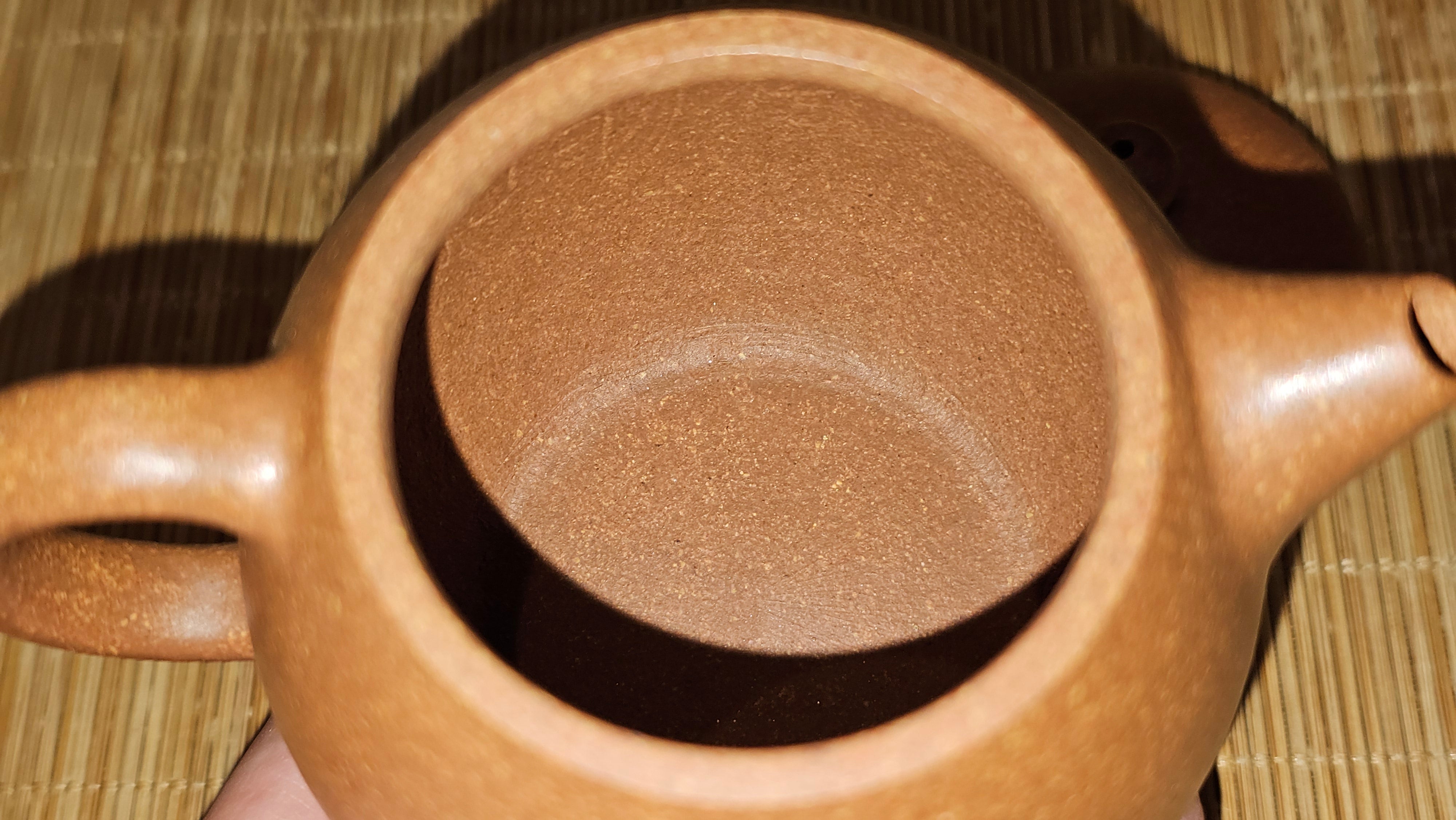 Long Dan 龙蛋 ~"Dragon's Egg", 180.3ml, Huang Jiang Po Ni 黄降坡泥, by our Collaborative Craftsman Chen Hua Jun 陈华军。