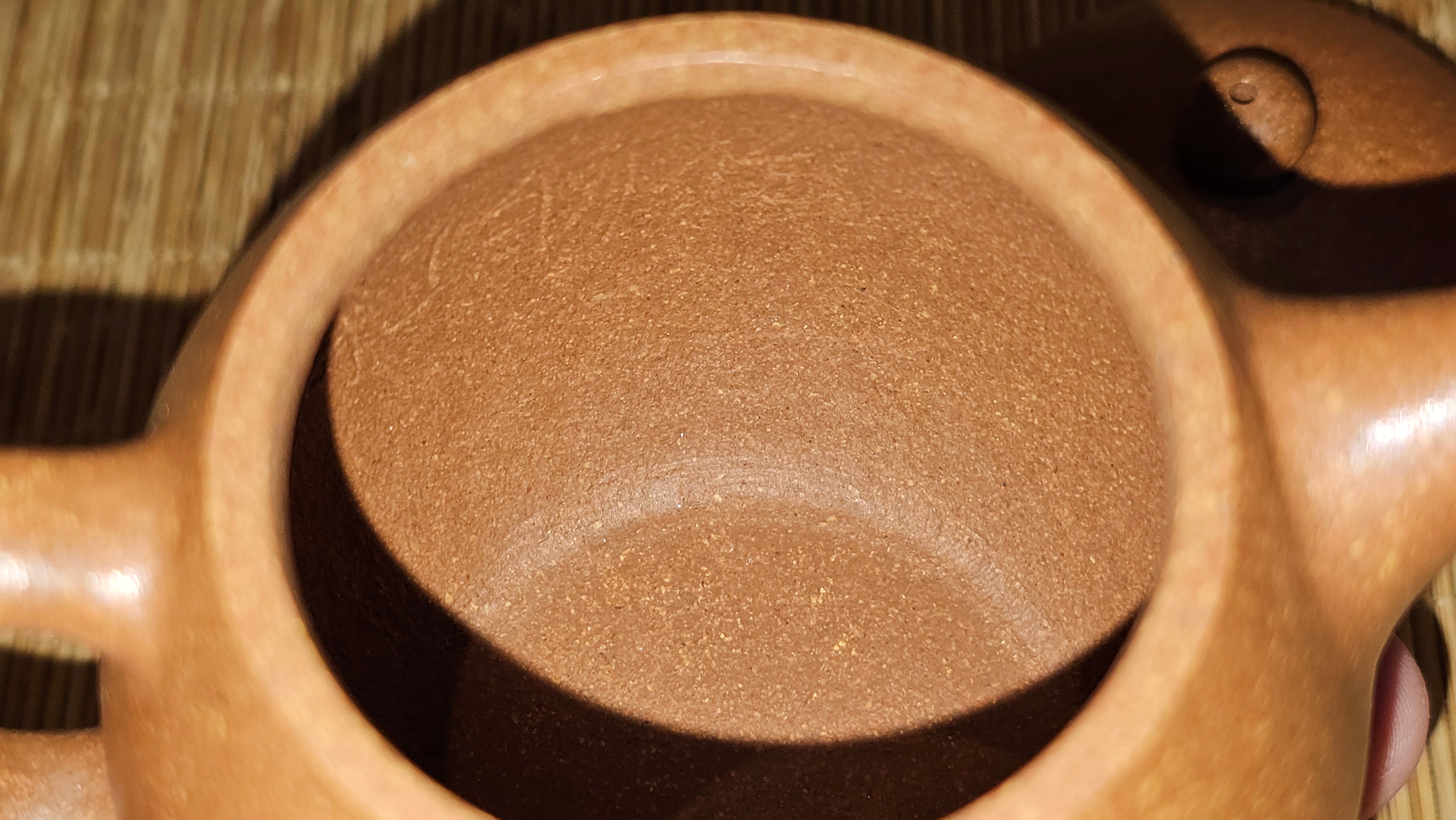 Long Dan 龙蛋 ~"Dragon's Egg", 180.3ml, Huang Jiang Po Ni 黄降坡泥, by our Collaborative Craftsman Chen Hua Jun 陈华军。