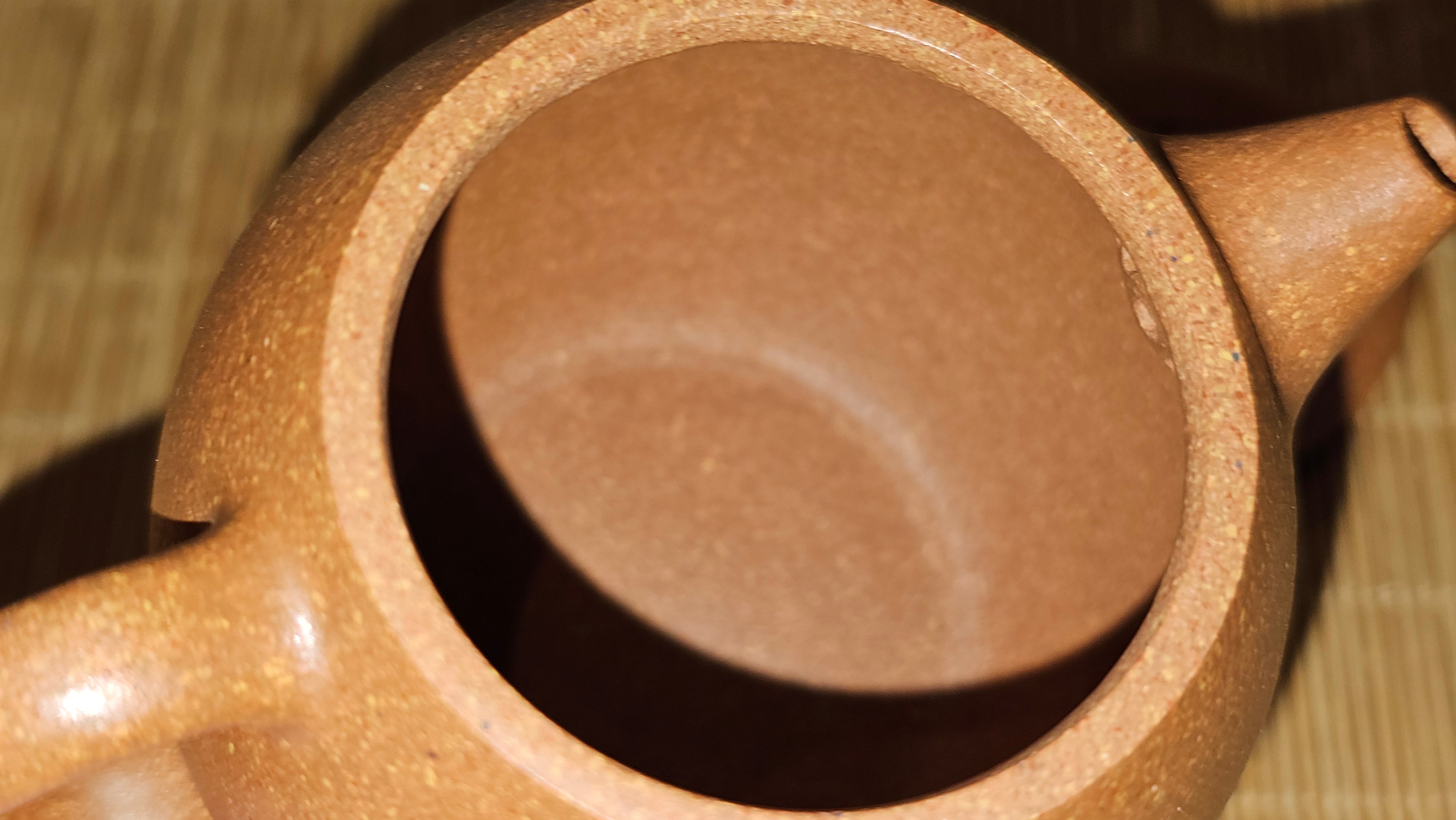 Long Dan 龙蛋 ~"Dragon's Egg", 180.3ml, Huang Jiang Po Ni 黄降坡泥, by our Collaborative Craftsman Chen Hua Jun 陈华军。