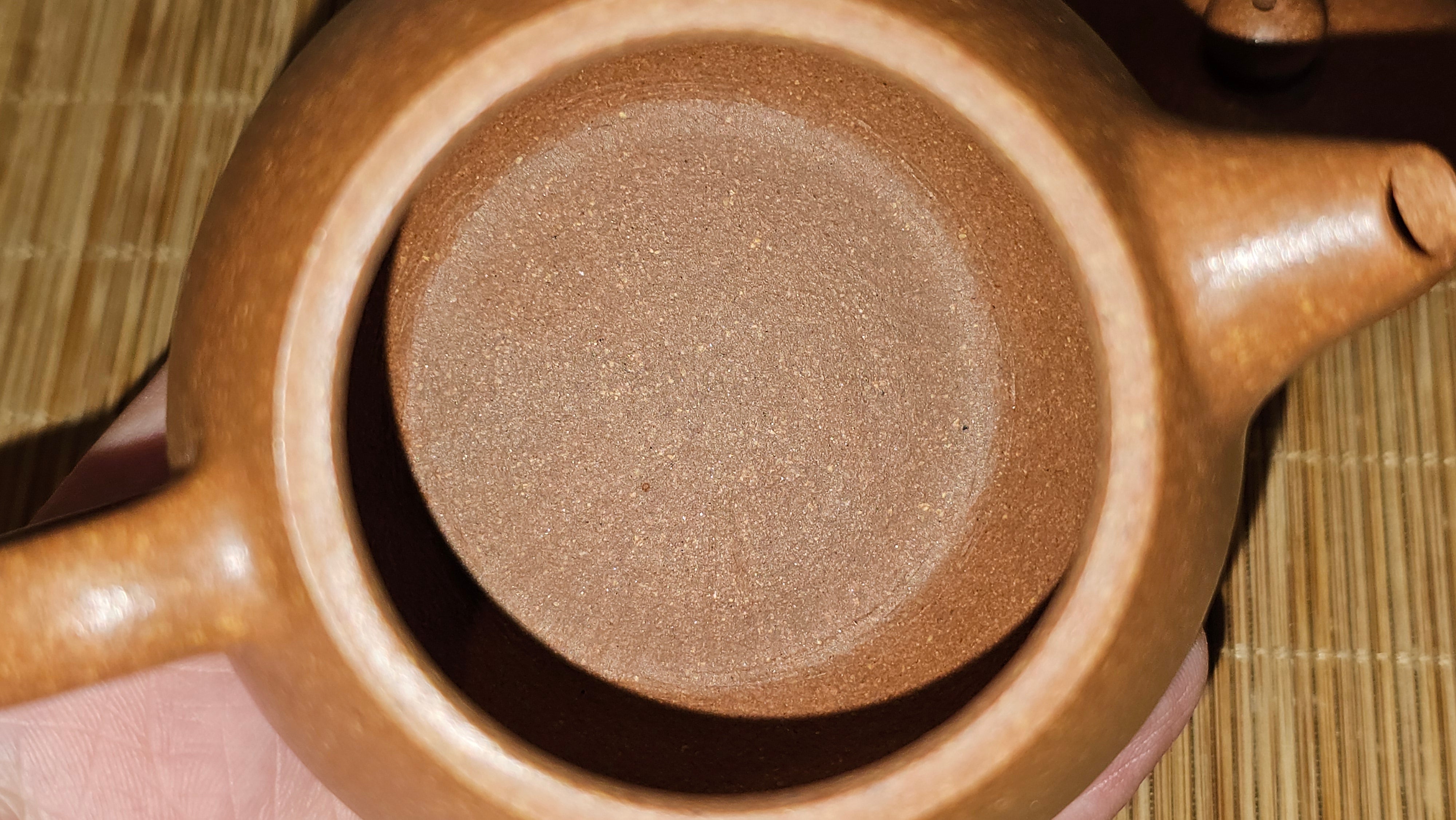 Long Dan 龙蛋 ~"Dragon's Egg", 180.3ml, Huang Jiang Po Ni 黄降坡泥, by our Collaborative Craftsman Chen Hua Jun 陈华军。