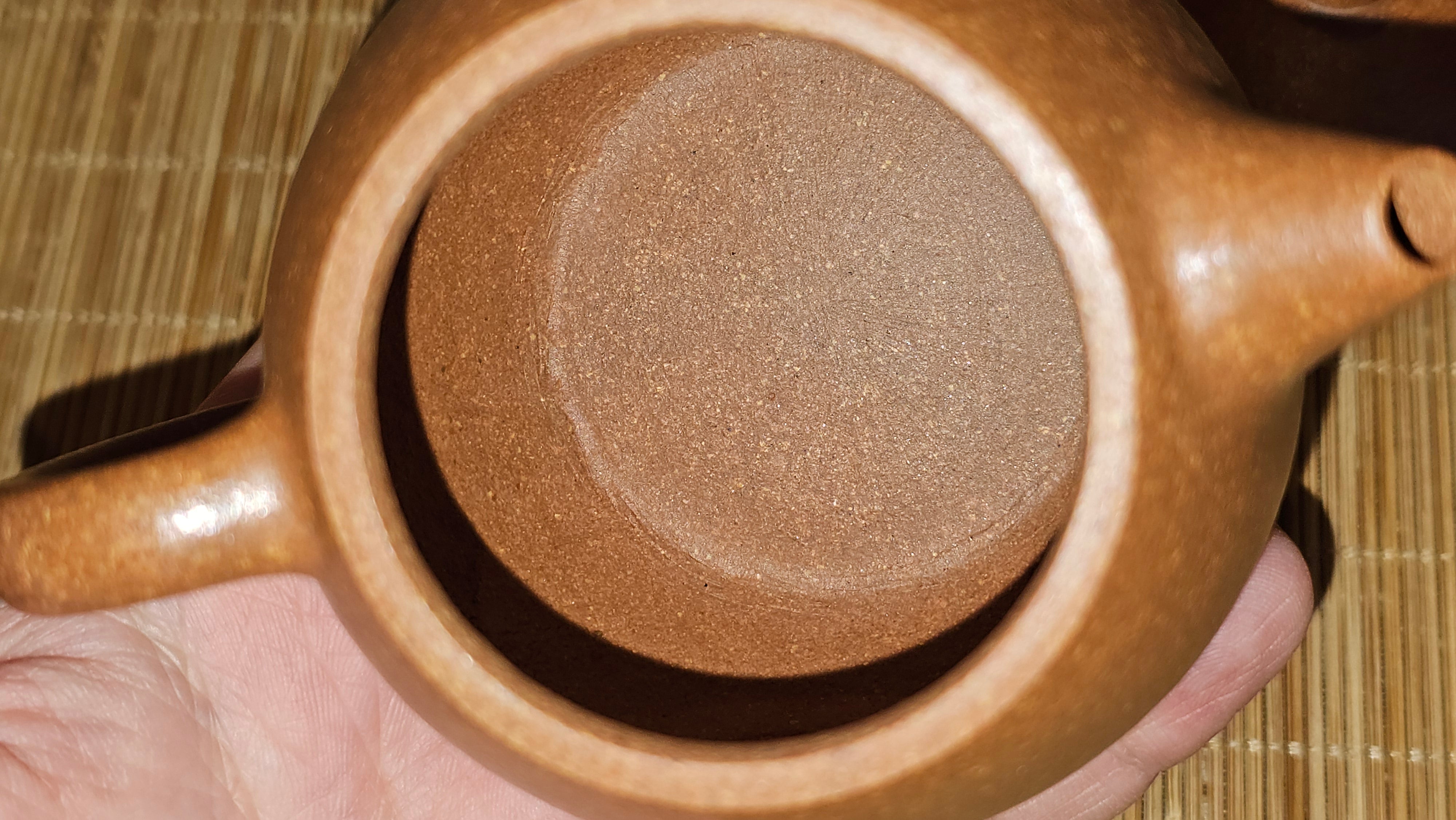 Long Dan 龙蛋 ~"Dragon's Egg", 180.3ml, Huang Jiang Po Ni 黄降坡泥, by our Collaborative Craftsman Chen Hua Jun 陈华军。