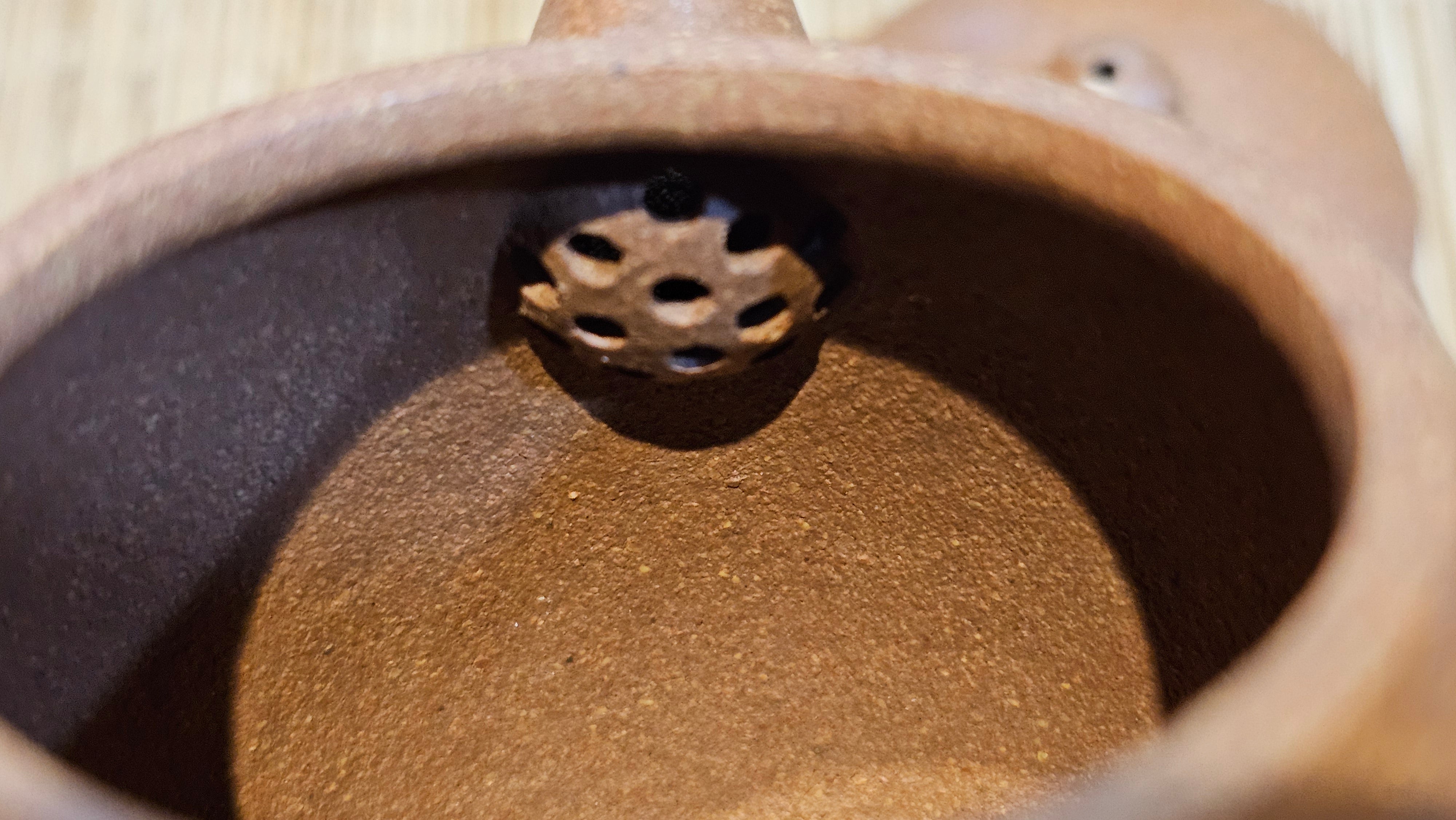 Long Dan 龙蛋 ~"Dragon's Egg", 180.3ml, Huang Jiang Po Ni 黄降坡泥, by our Collaborative Craftsman Chen Hua Jun 陈华军。