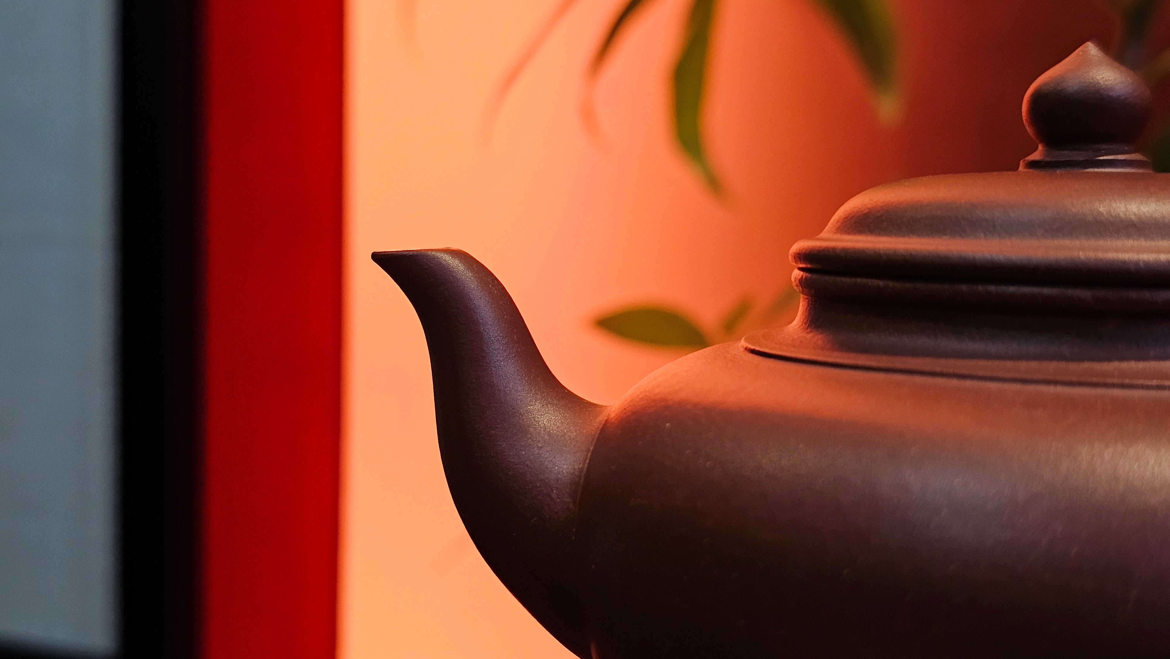 Xiao Ying 笑樱, 223.5ml, Di Cao Qing Zi Ni 底槽青紫泥, by our Collaborative Craftsman Wang Li Qin 王丽勤。