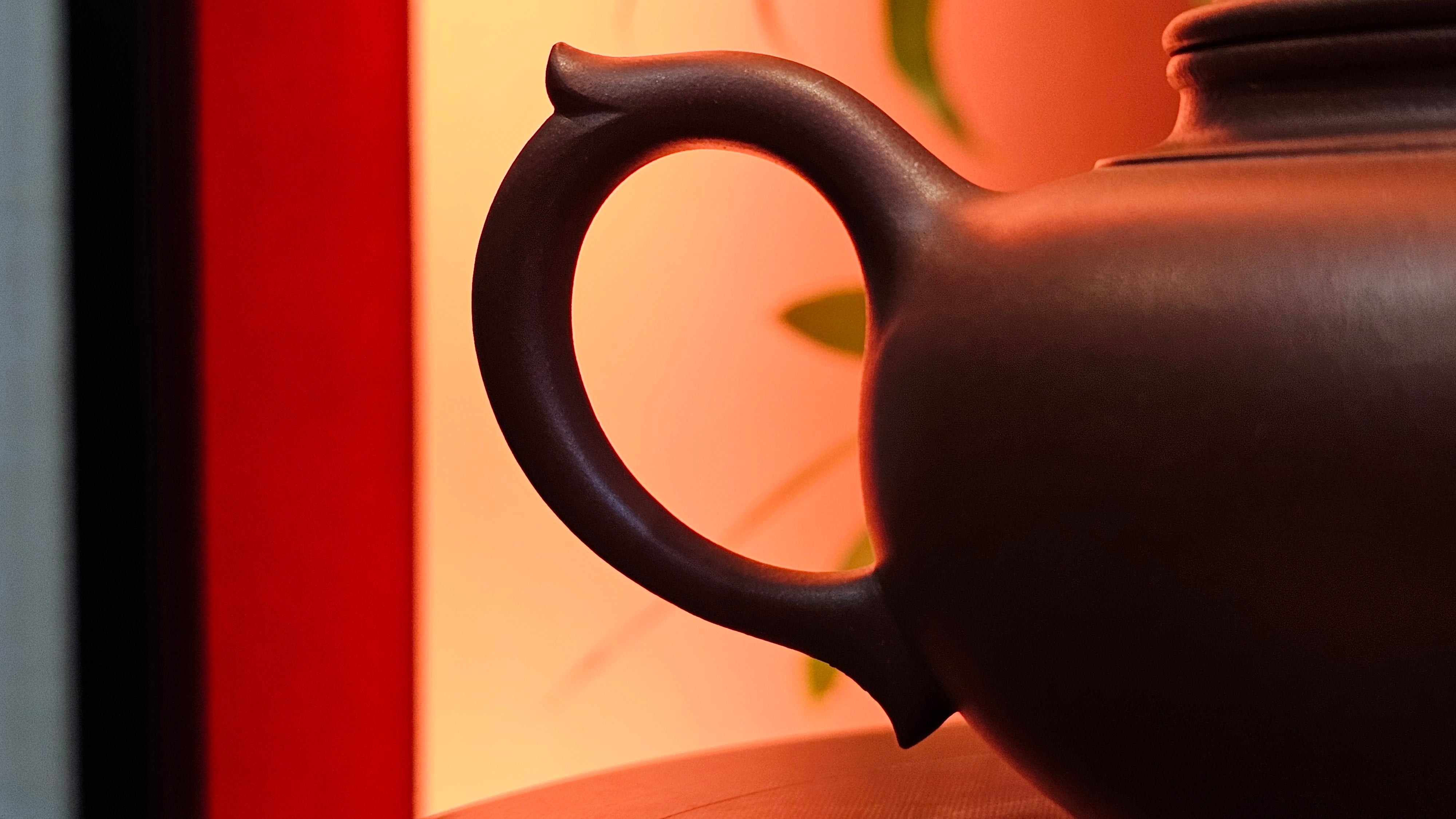 Xiao Ying 笑樱, 223.5ml, Di Cao Qing Zi Ni 底槽青紫泥, by our Collaborative Craftsman Wang Li Qin 王丽勤。