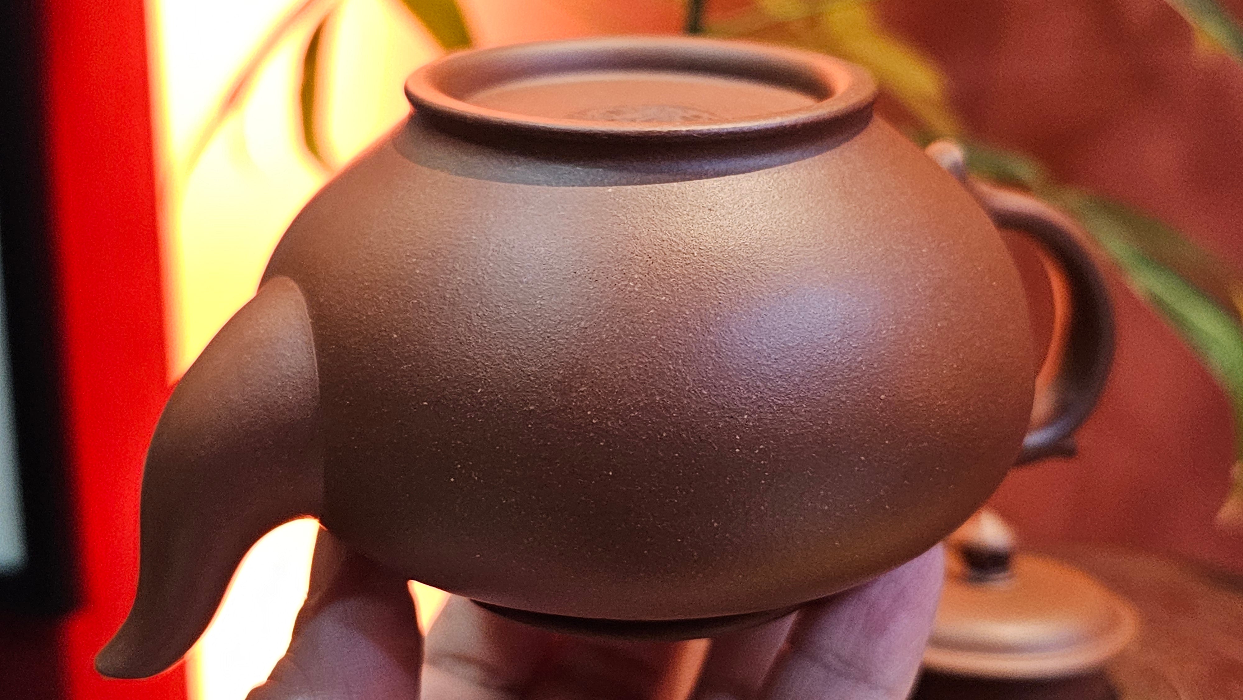 Xiao Ying 笑樱, 223.5ml, Di Cao Qing Zi Ni 底槽青紫泥, by our Collaborative Craftsman Wang Li Qin 王丽勤。