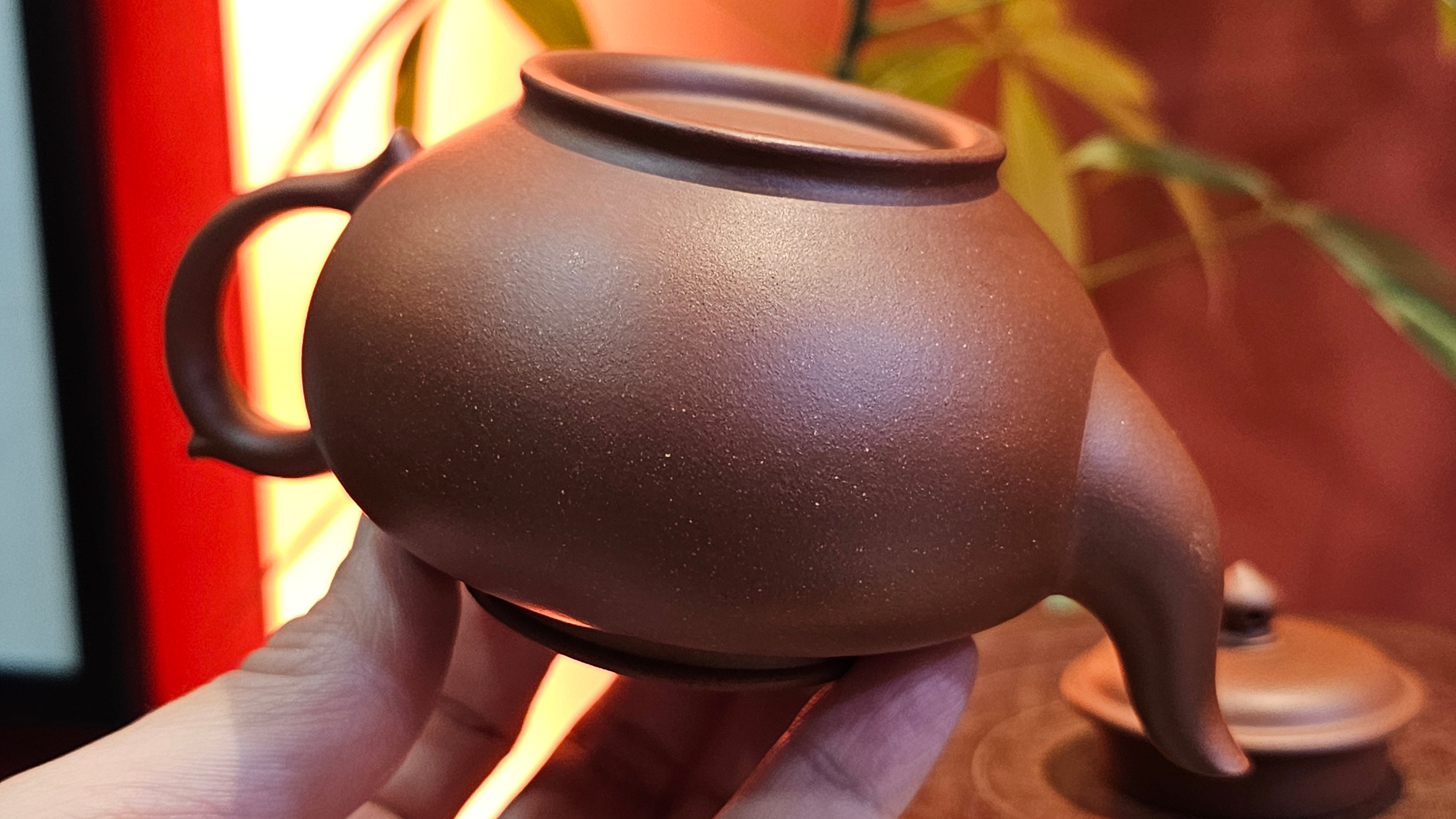 Xiao Ying 笑樱, 223.5ml, Di Cao Qing Zi Ni 底槽青紫泥, by our Collaborative Craftsman Wang Li Qin 王丽勤。