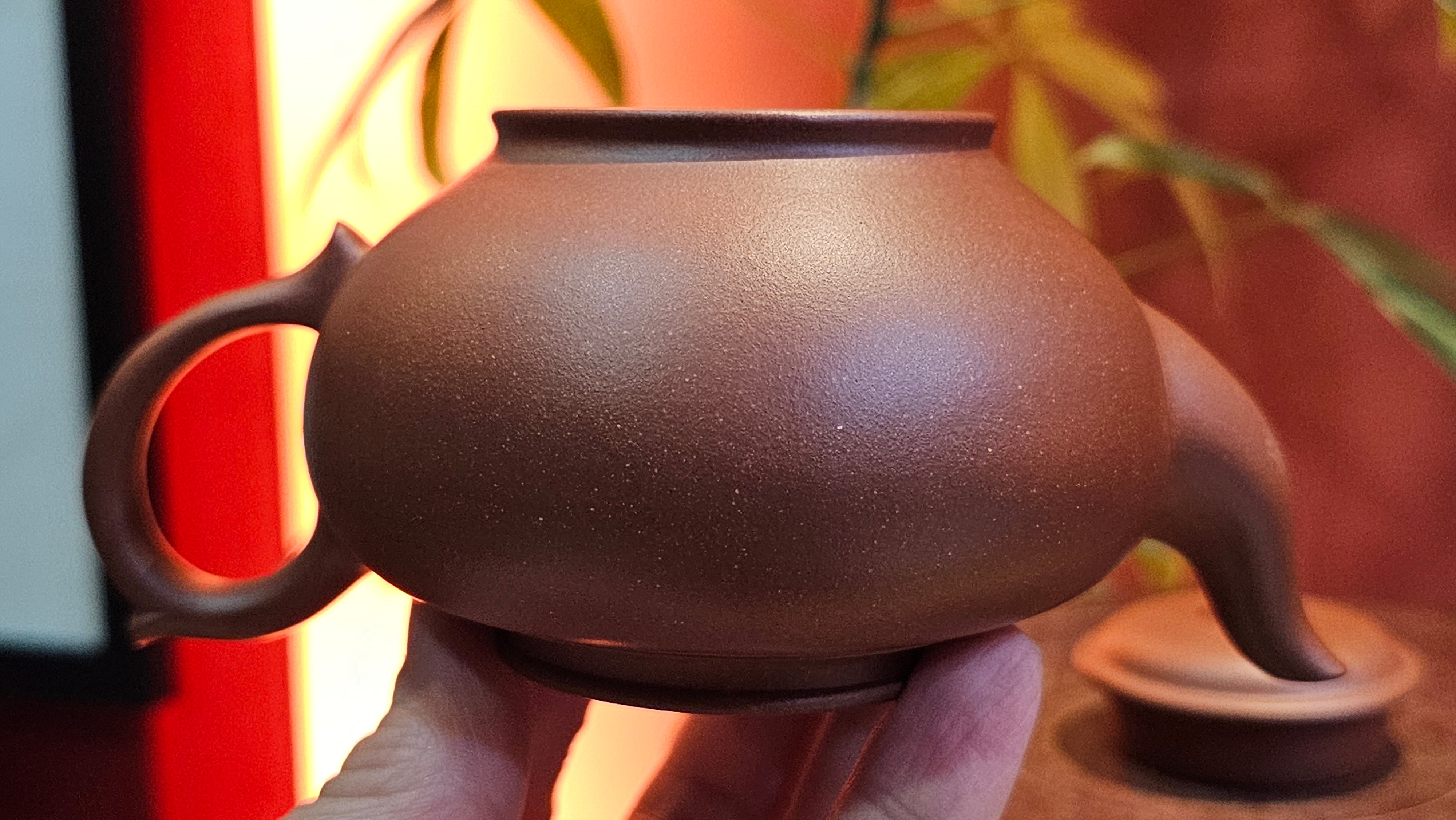 Xiao Ying 笑樱, 223.5ml, Di Cao Qing Zi Ni 底槽青紫泥, by our Collaborative Craftsman Wang Li Qin 王丽勤。