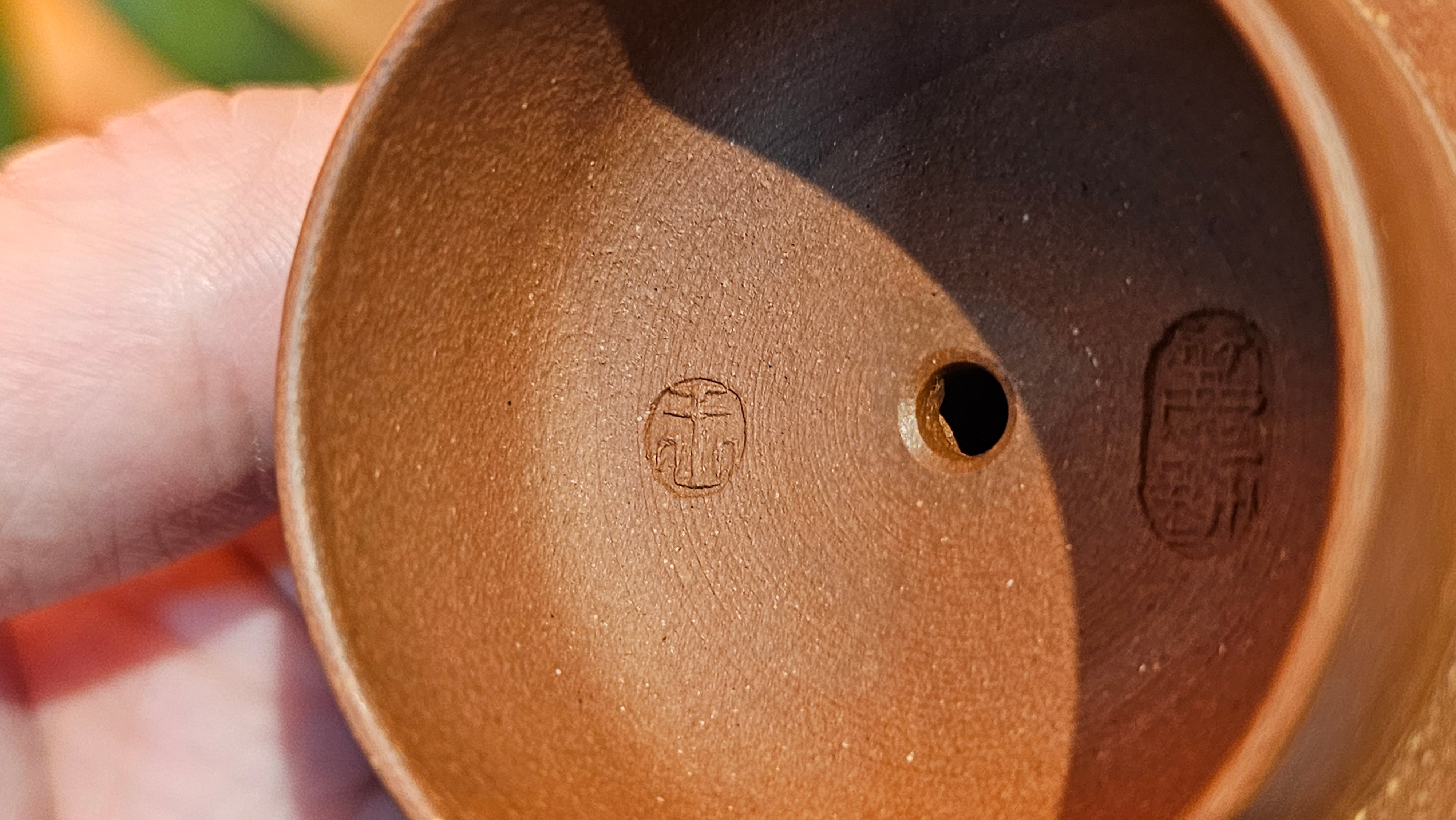 Xiao Ying 笑樱, 223.5ml, Di Cao Qing Zi Ni 底槽青紫泥, by our Collaborative Craftsman Wang Li Qin 王丽勤。