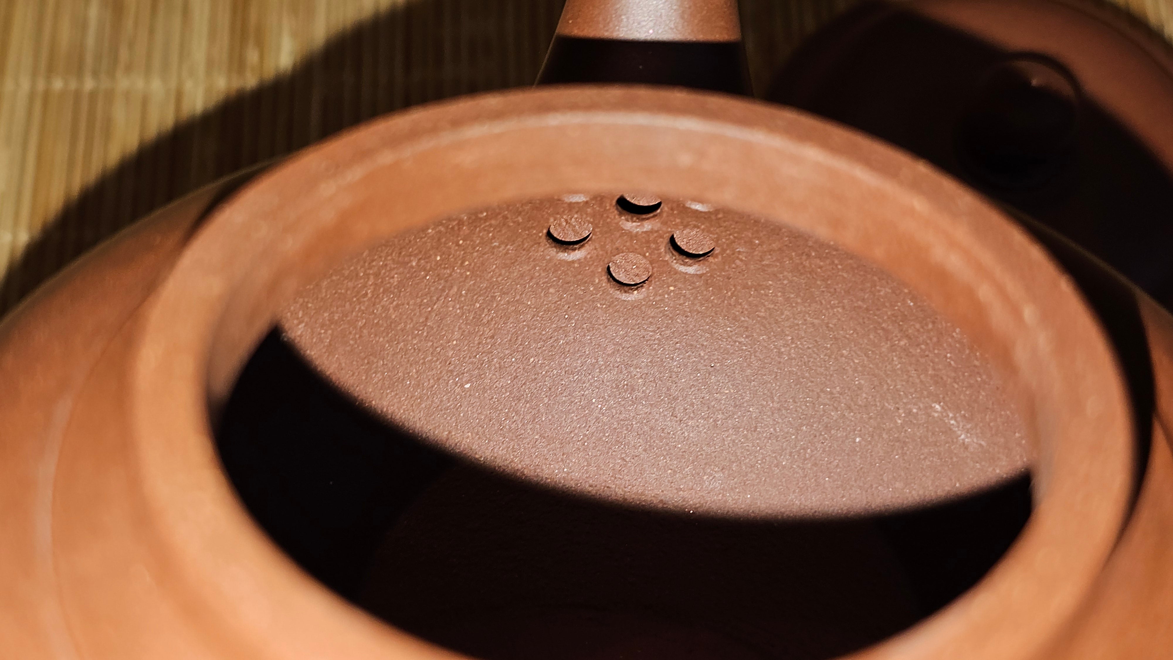 Xiao Ying 笑樱, 223.5ml, Di Cao Qing Zi Ni 底槽青紫泥, by our Collaborative Craftsman Wang Li Qin 王丽勤。