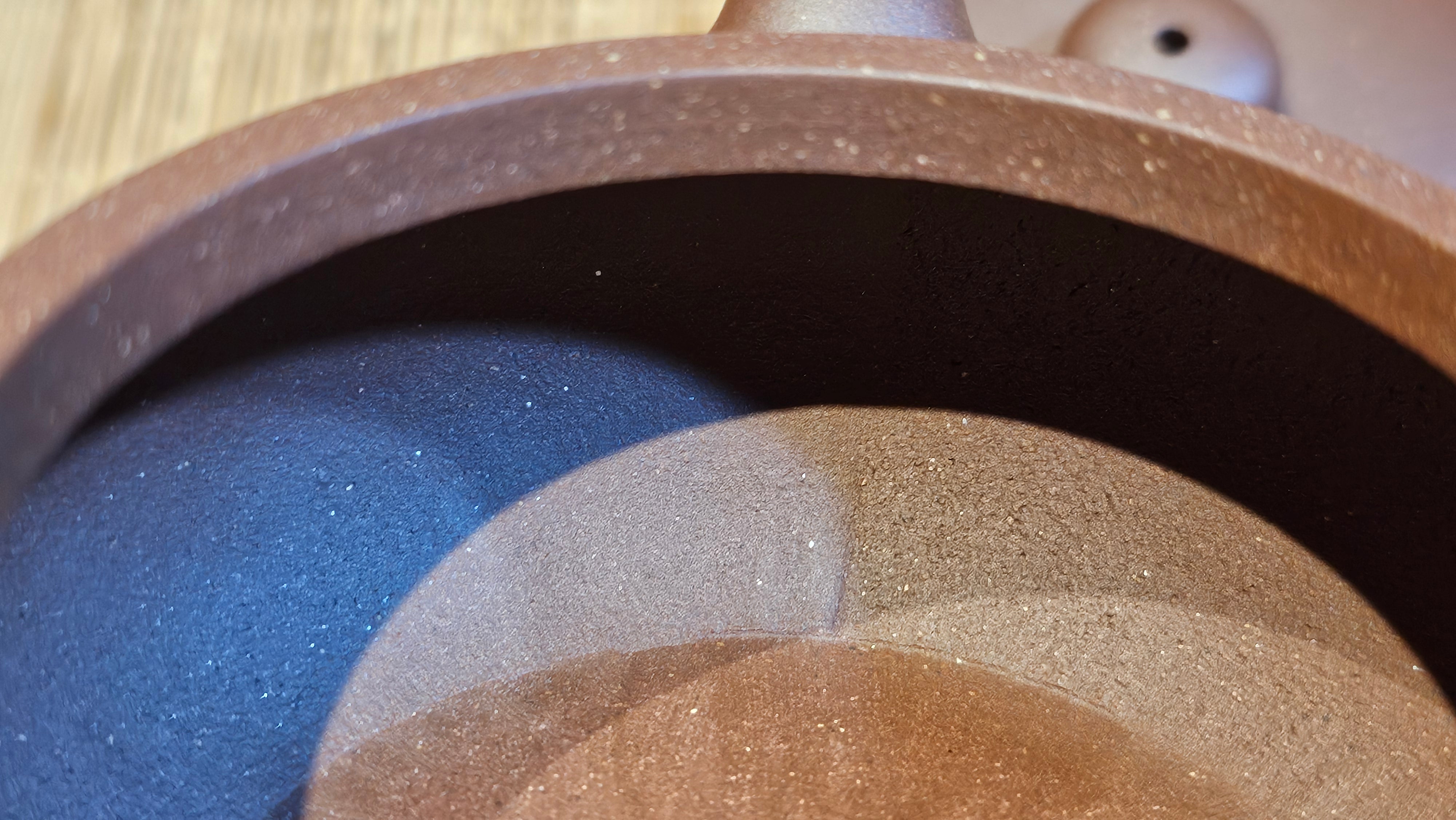 Bian Fu 扁腹, 268.6ml, Di Cao Qing Zi Ni 底槽青紫泥, by our Collaborative Craftsman Chen Fa Chu 陈法初。