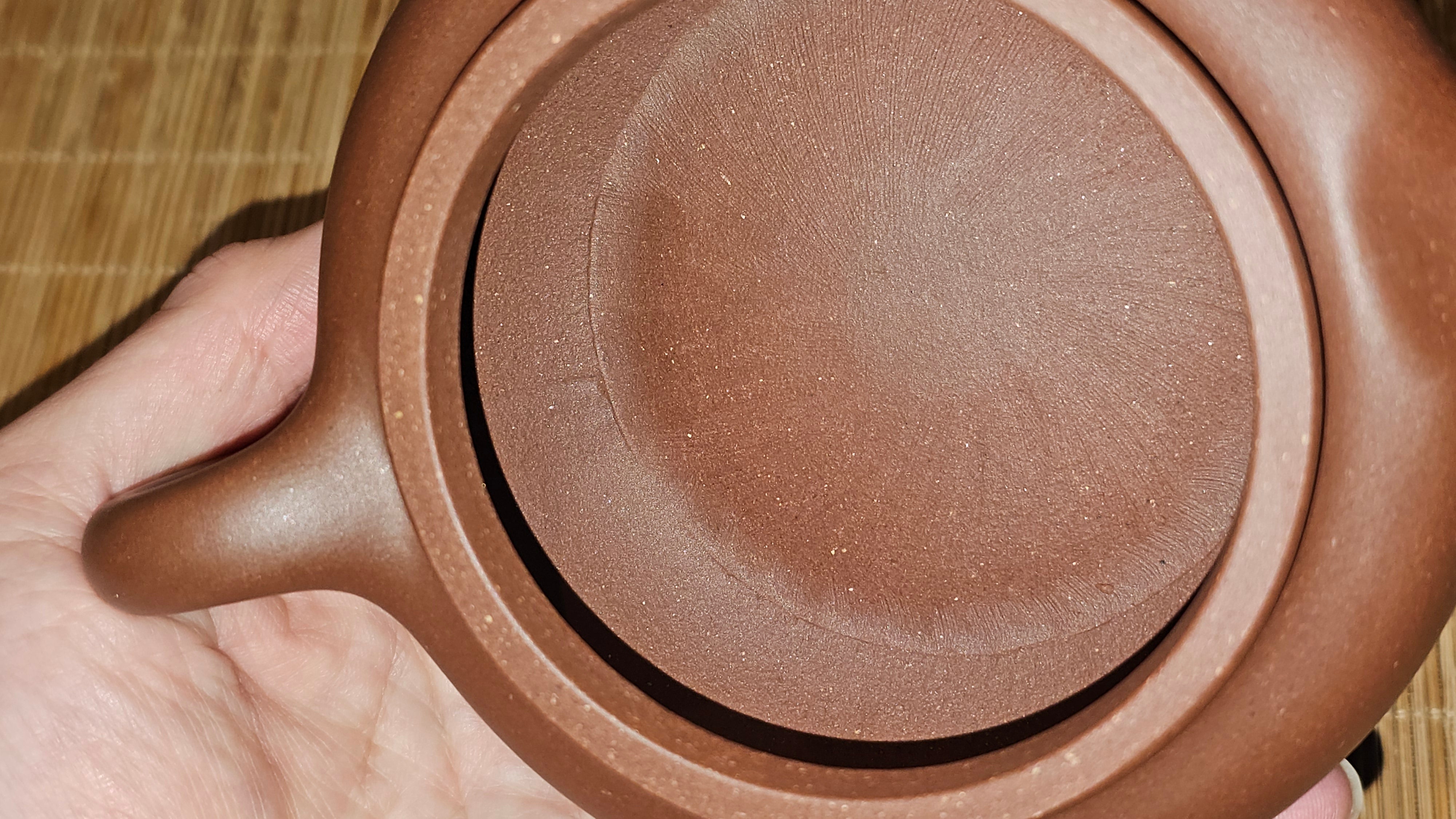 Bian Fu 扁腹, 268.6ml, Di Cao Qing Zi Ni 底槽青紫泥, by our Collaborative Craftsman Chen Fa Chu 陈法初。