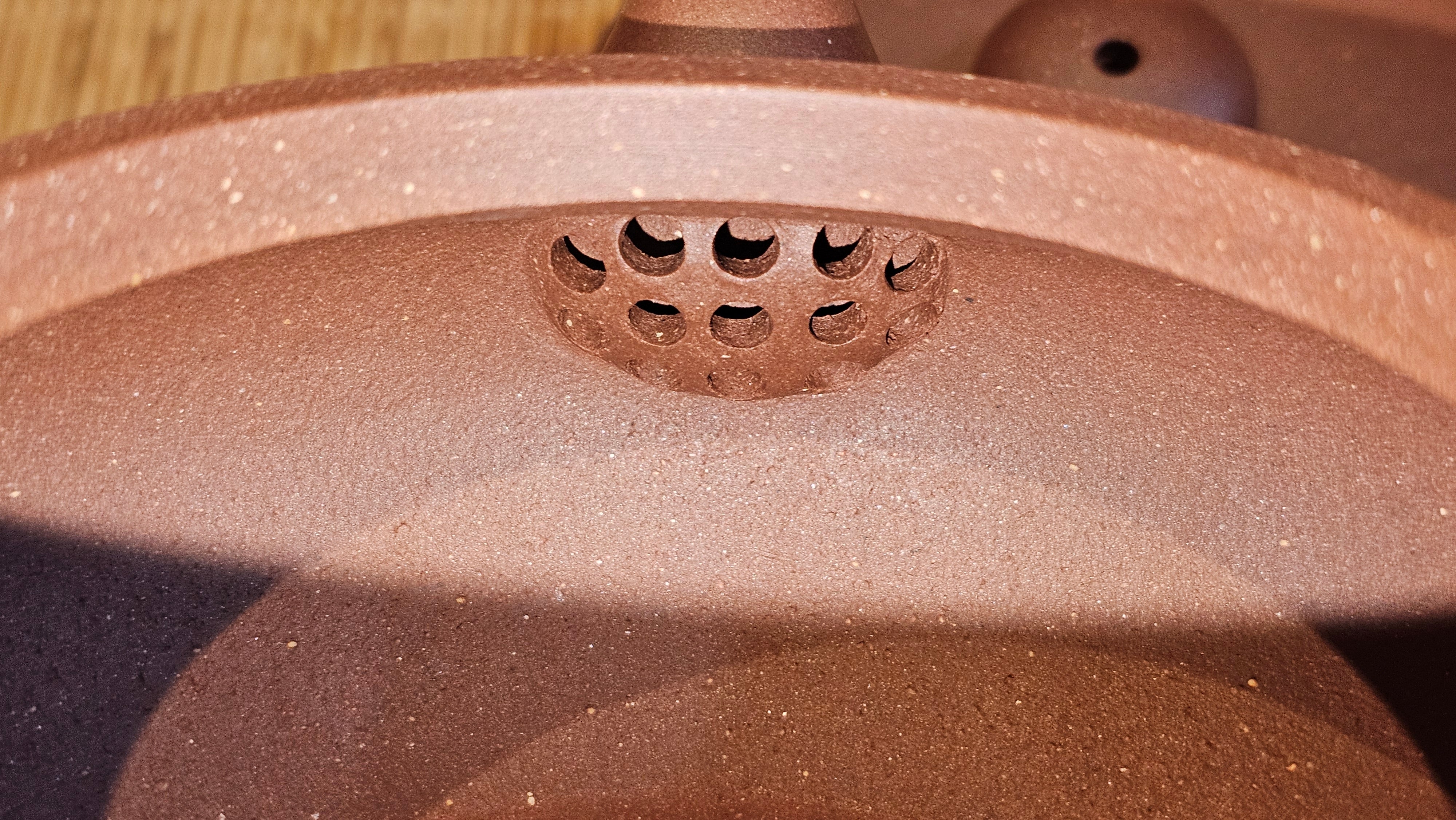 Bian Fu 扁腹, 268.6ml, Di Cao Qing Zi Ni 底槽青紫泥, by our Collaborative Craftsman Chen Fa Chu 陈法初。