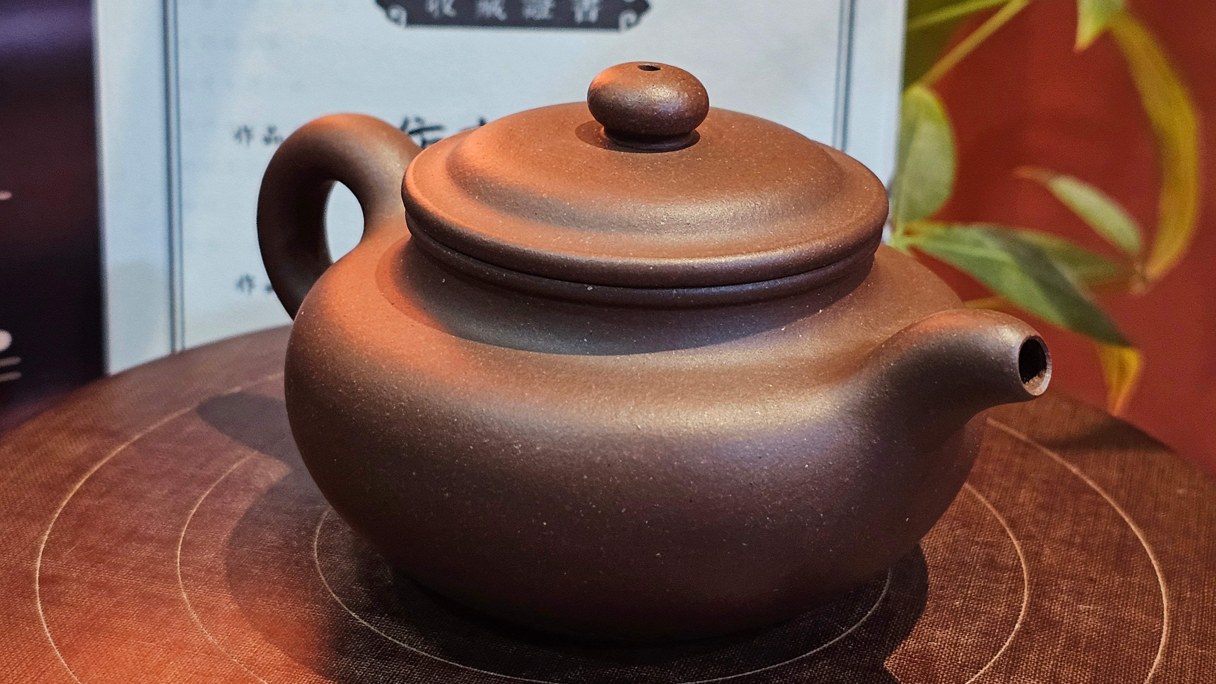 Fang Gu 仿古, 159.5ml, Lao Zi Ni 老紫泥, by our Collaborative Craftsman Chen Fa Chu 陈法初。