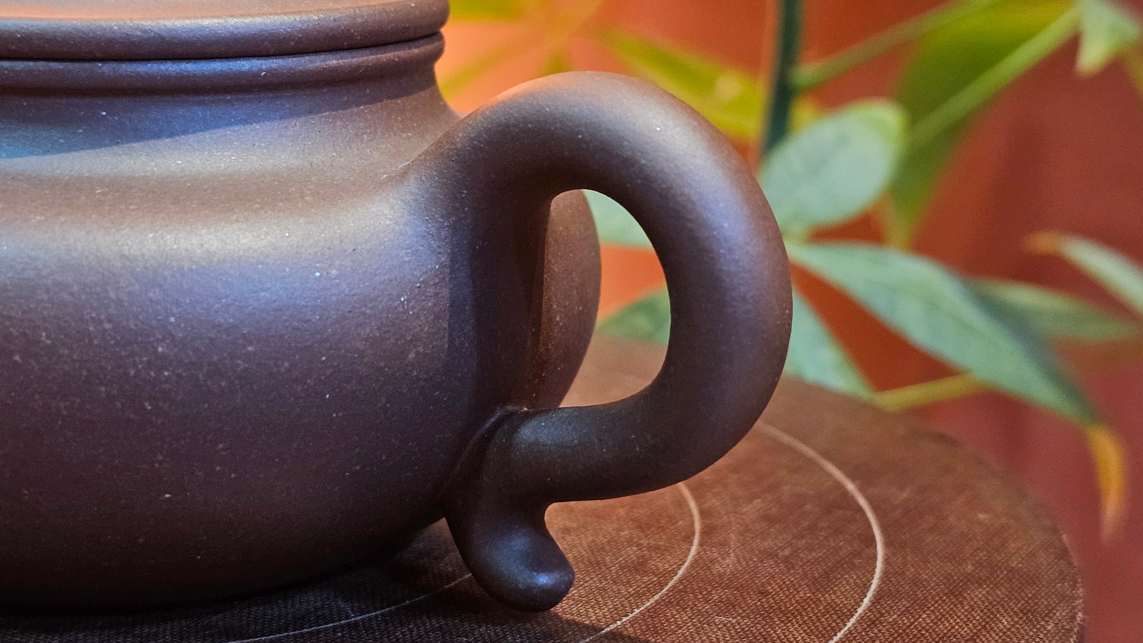 Fang Gu 仿古, 159.5ml, Lao Zi Ni 老紫泥, by our Collaborative Craftsman Chen Fa Chu 陈法初。