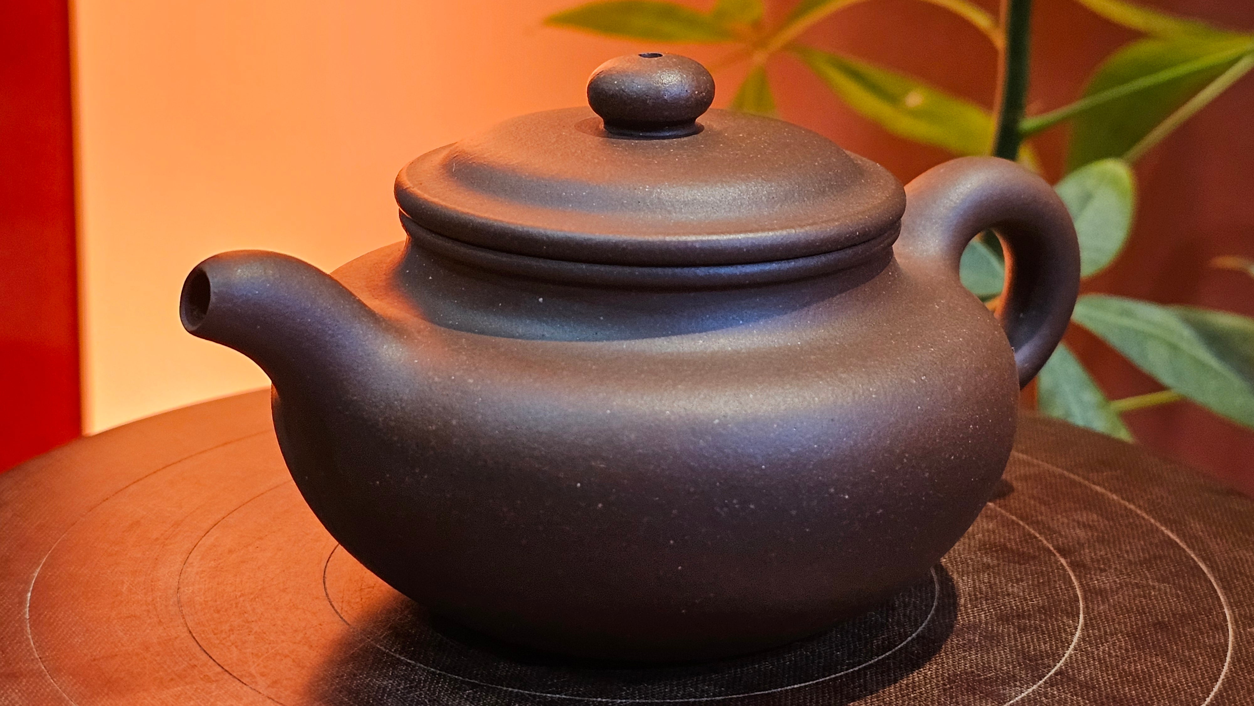 Fang Gu 仿古, 159.5ml, Lao Zi Ni 老紫泥, by our Collaborative Craftsman Chen Fa Chu 陈法初。