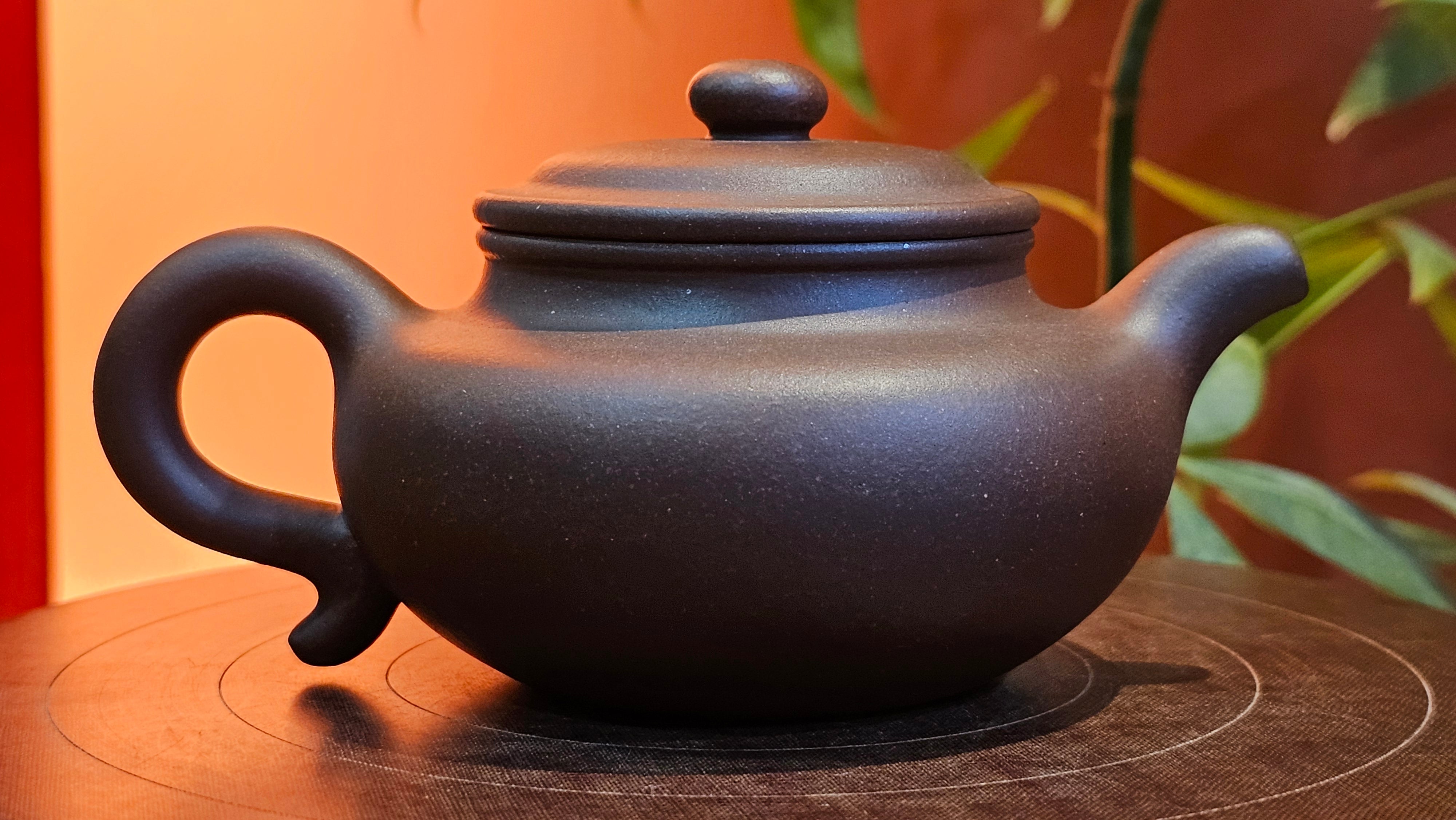 Fang Gu 仿古, 159.5ml, Lao Zi Ni 老紫泥, by our Collaborative Craftsman Chen Fa Chu 陈法初。