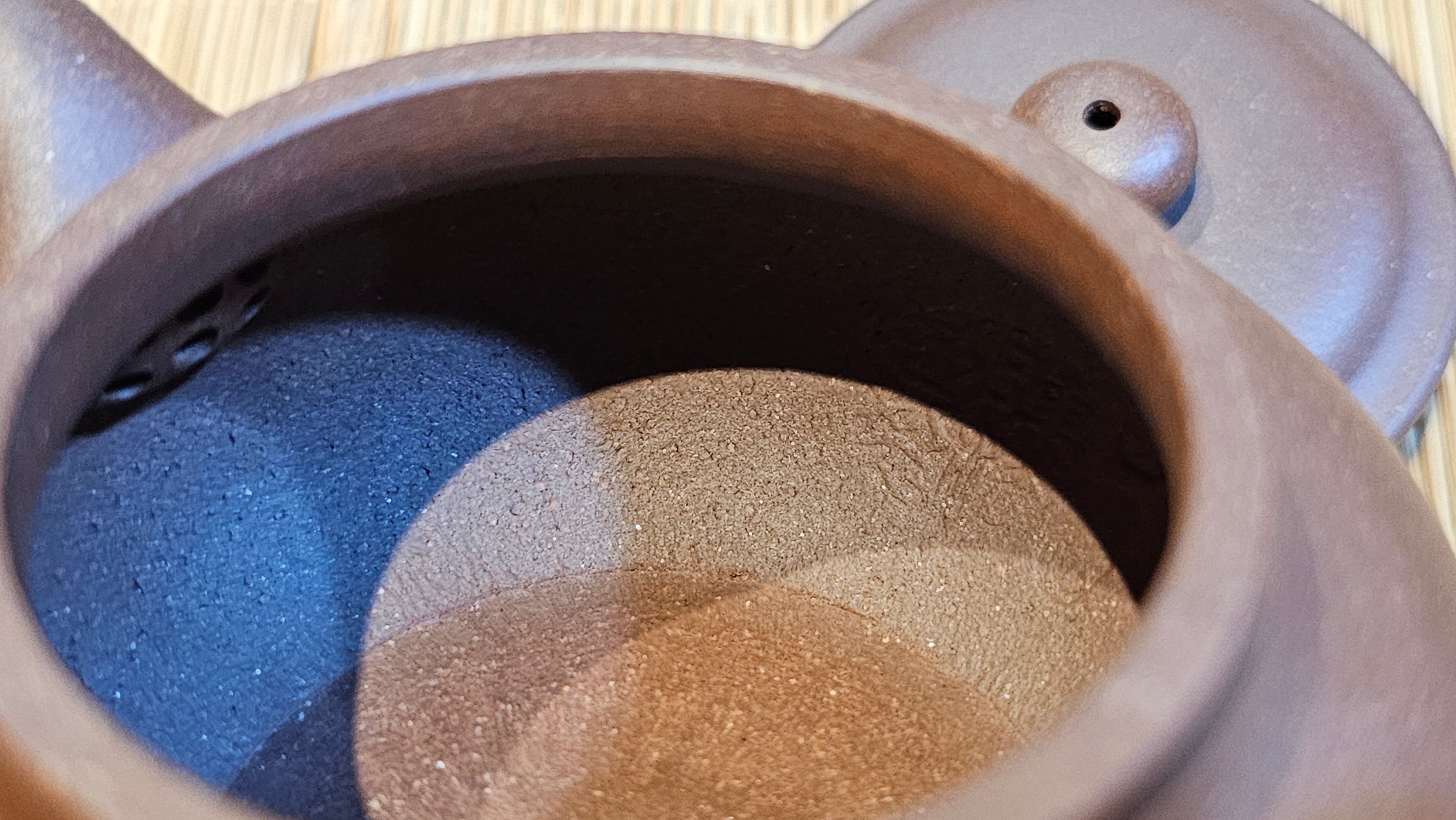 Fang Gu 仿古, 159.5ml, Lao Zi Ni 老紫泥, by our Collaborative Craftsman Chen Fa Chu 陈法初。