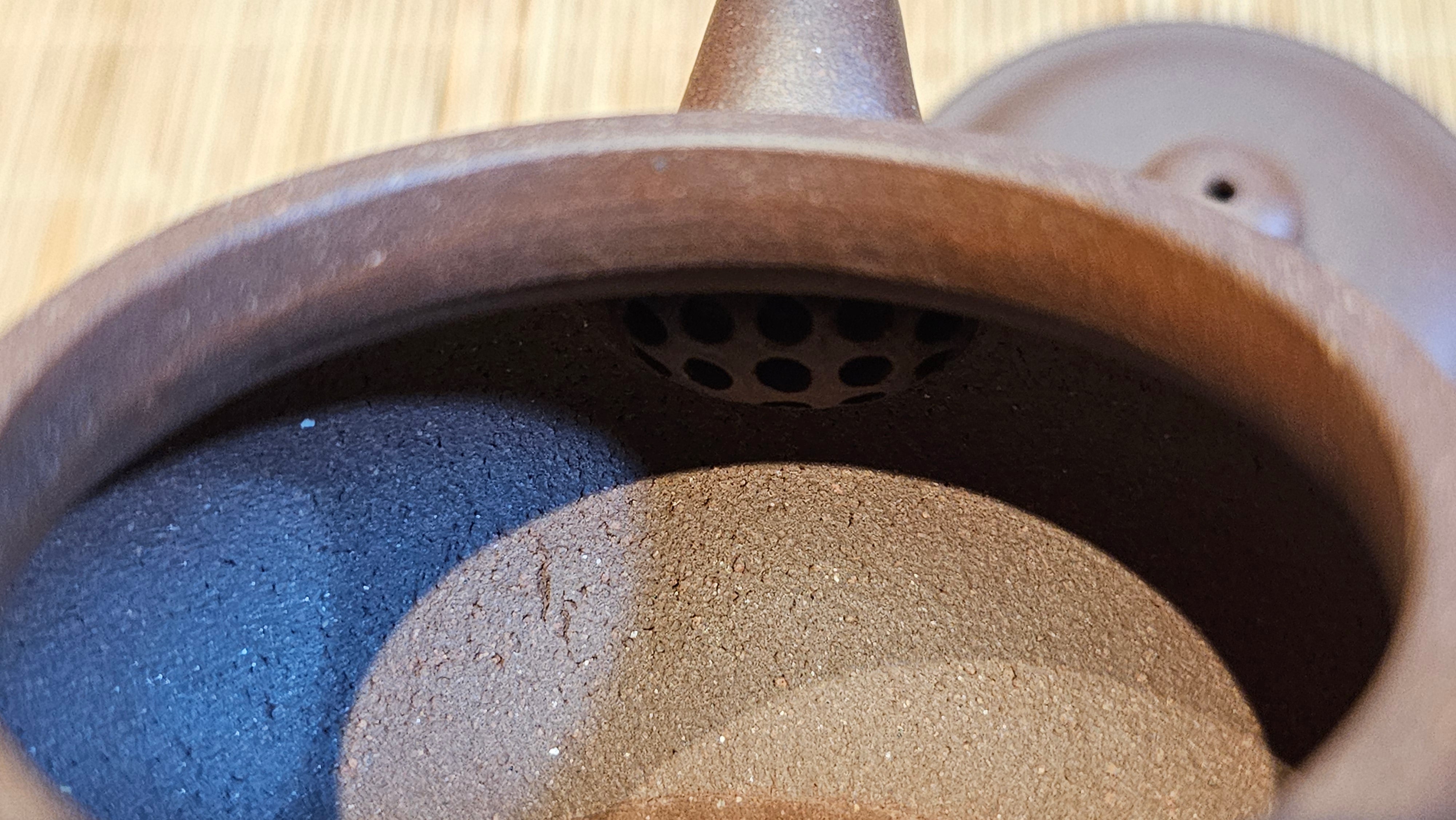 Fang Gu 仿古, 159.5ml, Lao Zi Ni 老紫泥, by our Collaborative Craftsman Chen Fa Chu 陈法初。