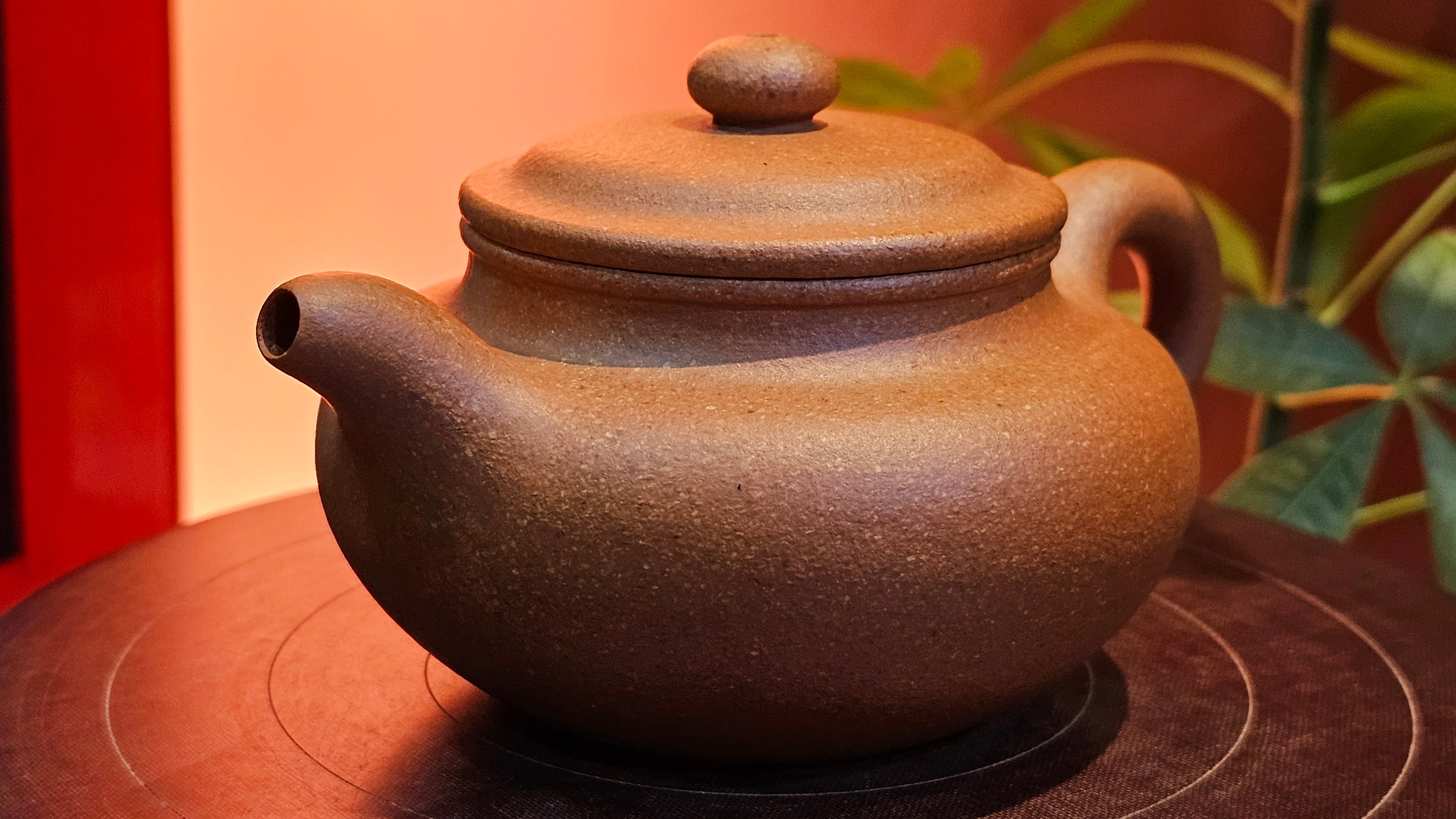 Fang Gu 仿古, 207.3ml, Huang Jiang Po Ni 黄降坡泥, by our Collaborative Craftsman Chen Fa Chu 陈法初。