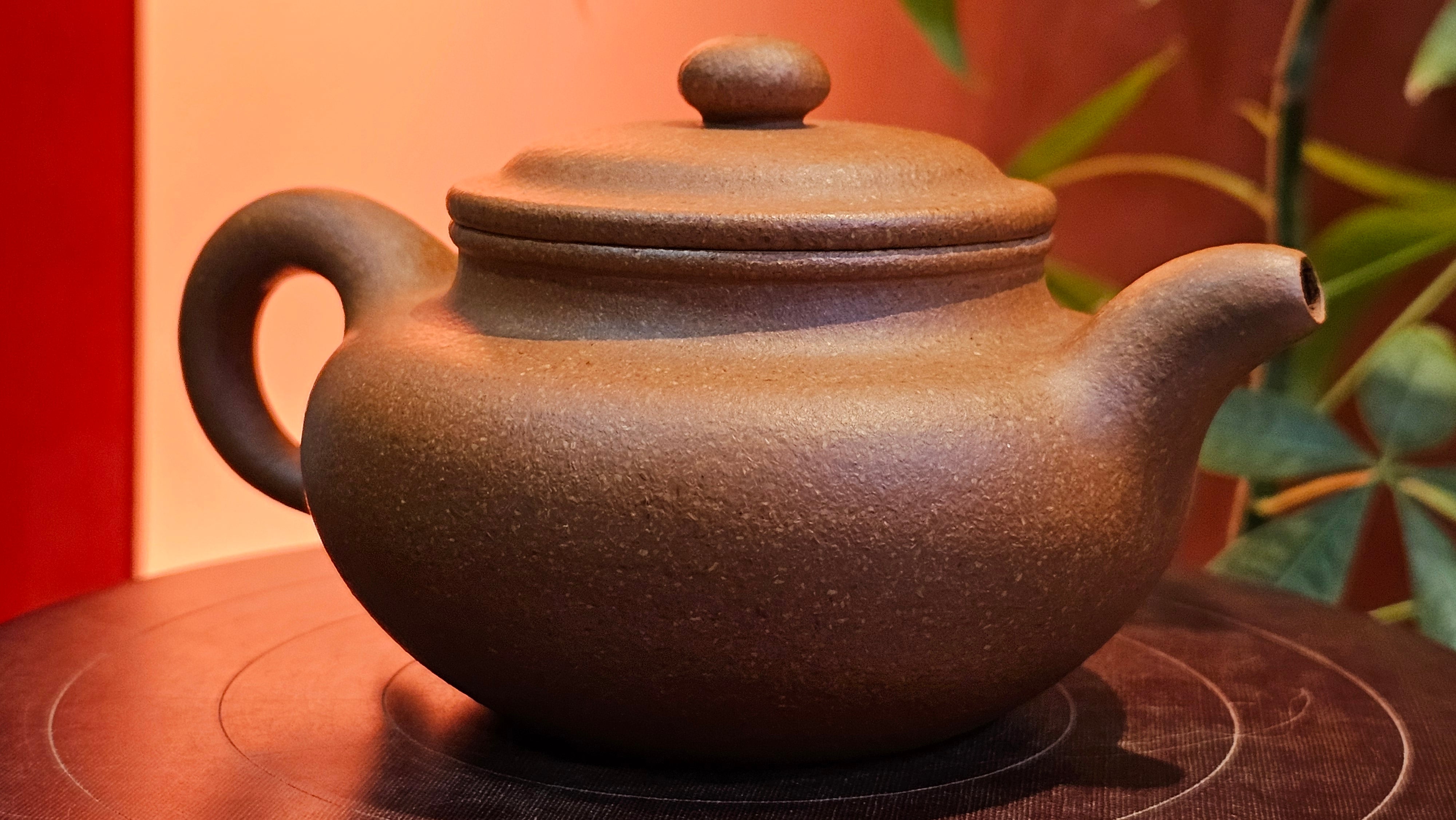 Fang Gu 仿古, 207.3ml, Huang Jiang Po Ni 黄降坡泥, by our Collaborative Craftsman Chen Fa Chu 陈法初。