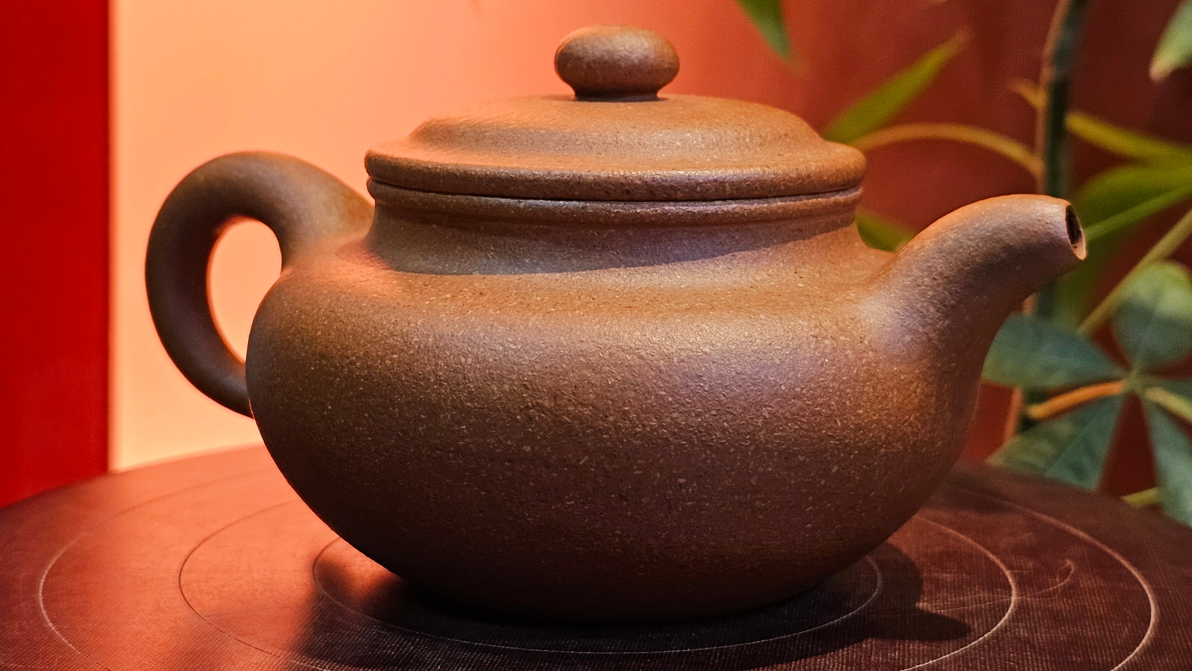 Fang Gu 仿古, 207.3ml, Huang Jiang Po Ni 黄降坡泥, by our Collaborative Craftsman Chen Fa Chu 陈法初。