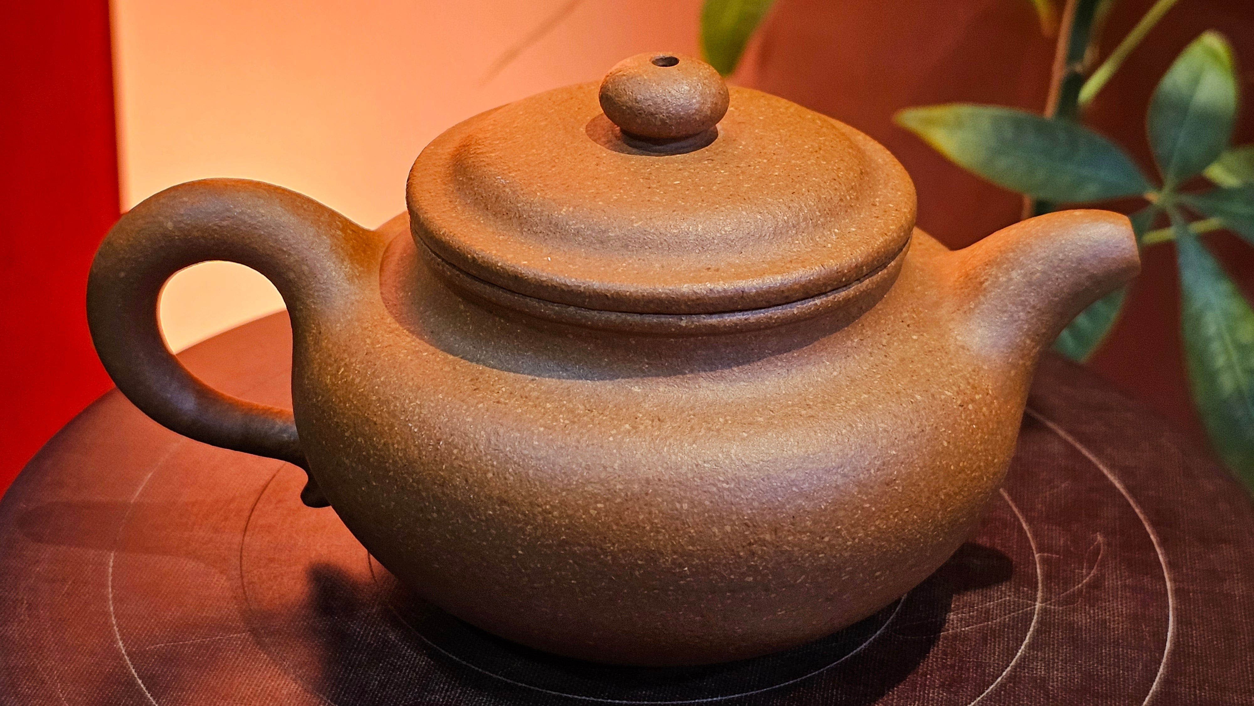 Fang Gu 仿古, 207.3ml, Huang Jiang Po Ni 黄降坡泥, by our Collaborative Craftsman Chen Fa Chu 陈法初。