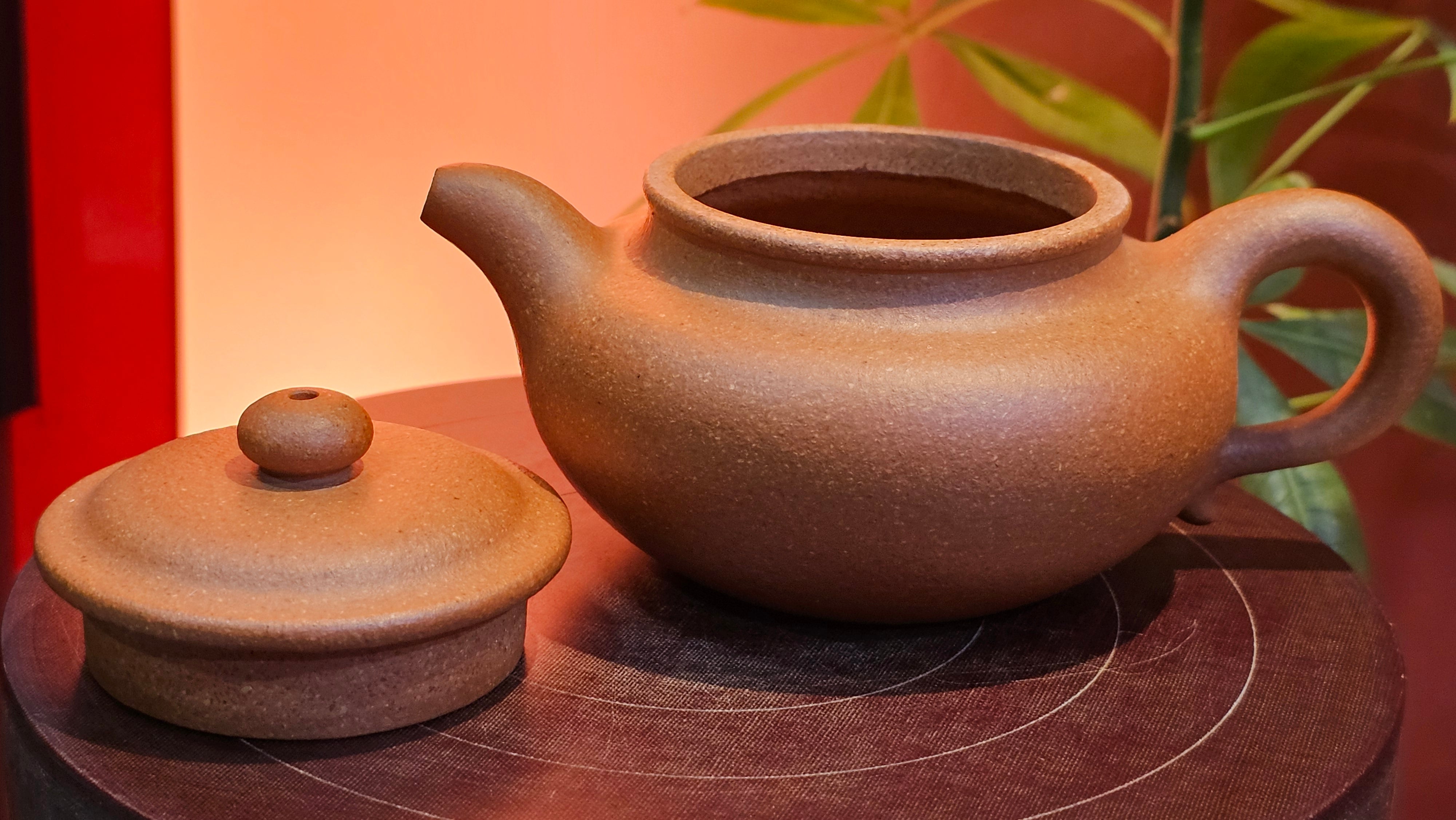 Fang Gu 仿古, 207.3ml, Huang Jiang Po Ni 黄降坡泥, by our Collaborative Craftsman Chen Fa Chu 陈法初。