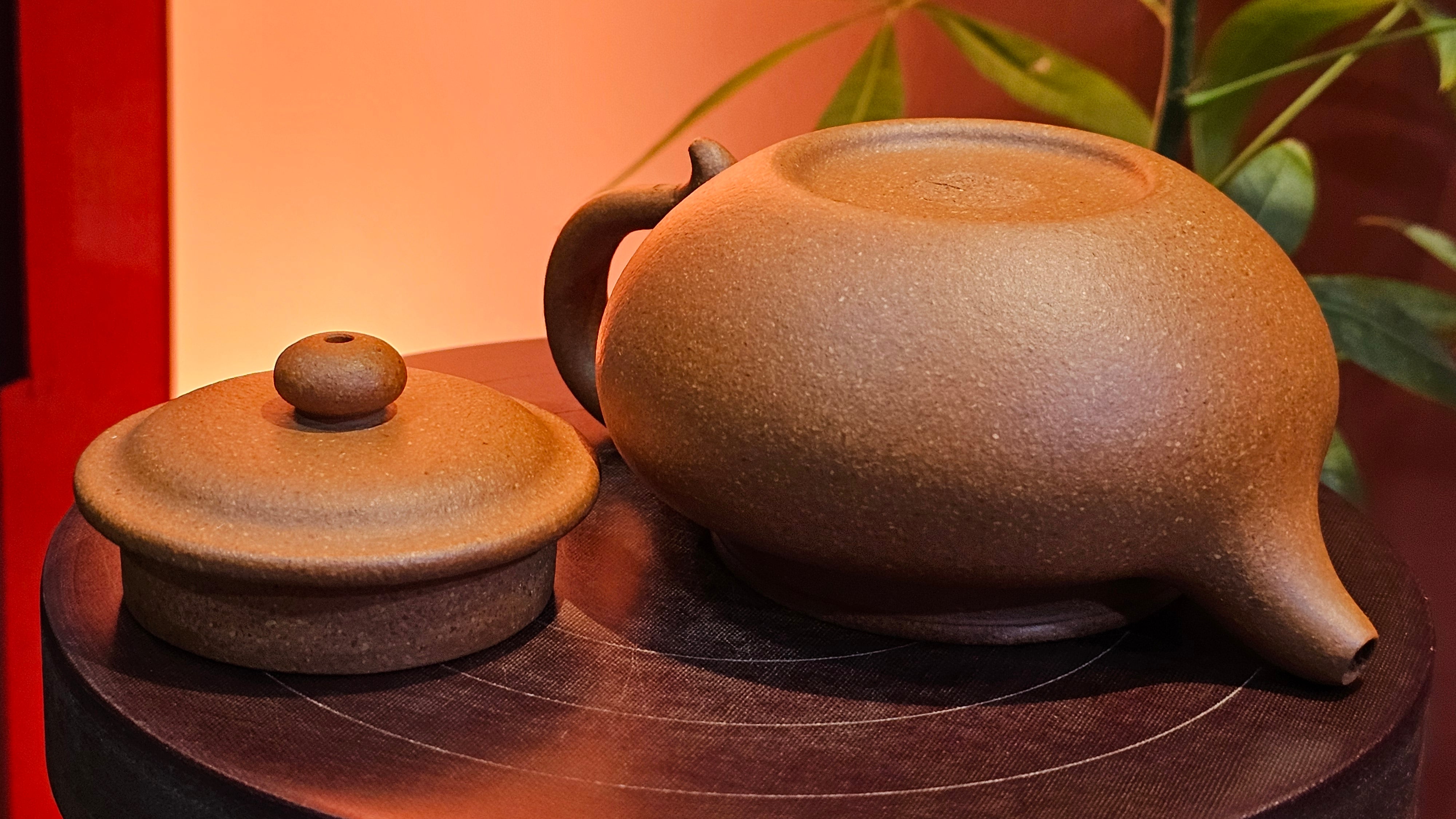 Fang Gu 仿古, 207.3ml, Huang Jiang Po Ni 黄降坡泥, by our Collaborative Craftsman Chen Fa Chu 陈法初。