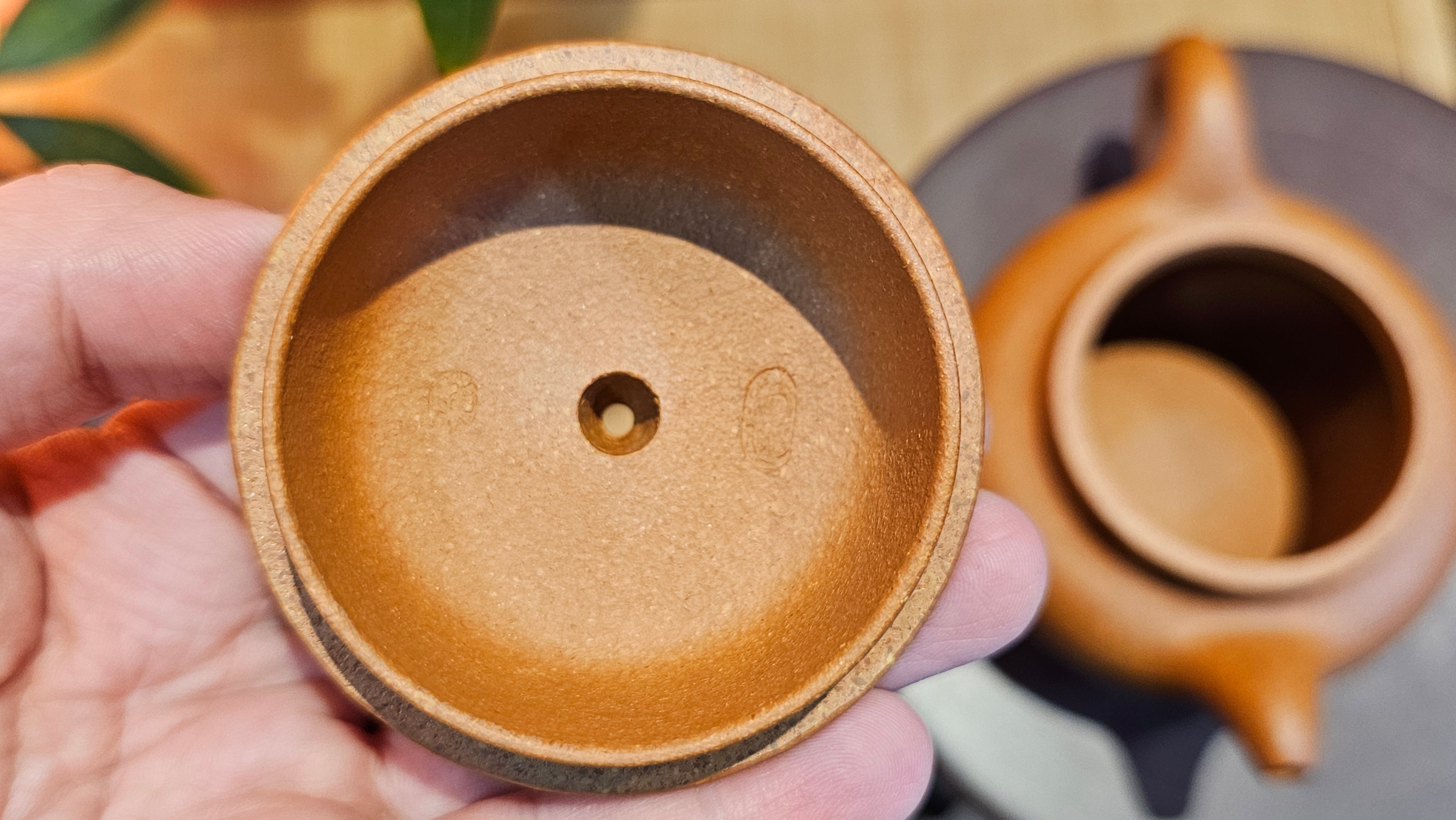 Fang Gu 仿古, 207.3ml, Huang Jiang Po Ni 黄降坡泥, by our Collaborative Craftsman Chen Fa Chu 陈法初。