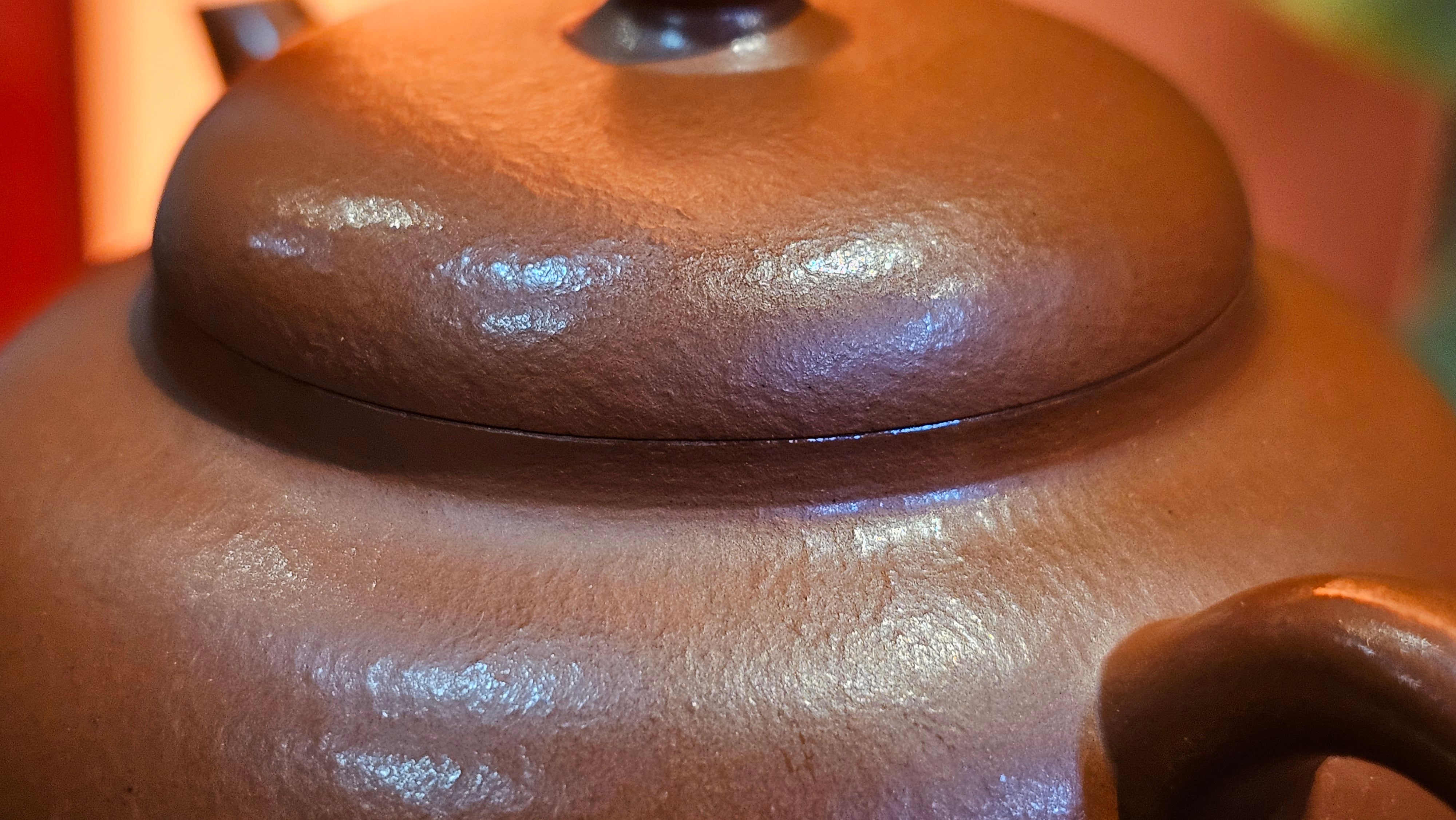 Yi Gong Hu 逸公壶, 139.6ml, Xiao Mei Yao Zhu Ni 小煤窑朱泥,  by our Collaborative Craftsman Shi Yun 石芸 ~ Congratulations to Mr D.K., 1536hrs 11th Apr, Boston, MA.