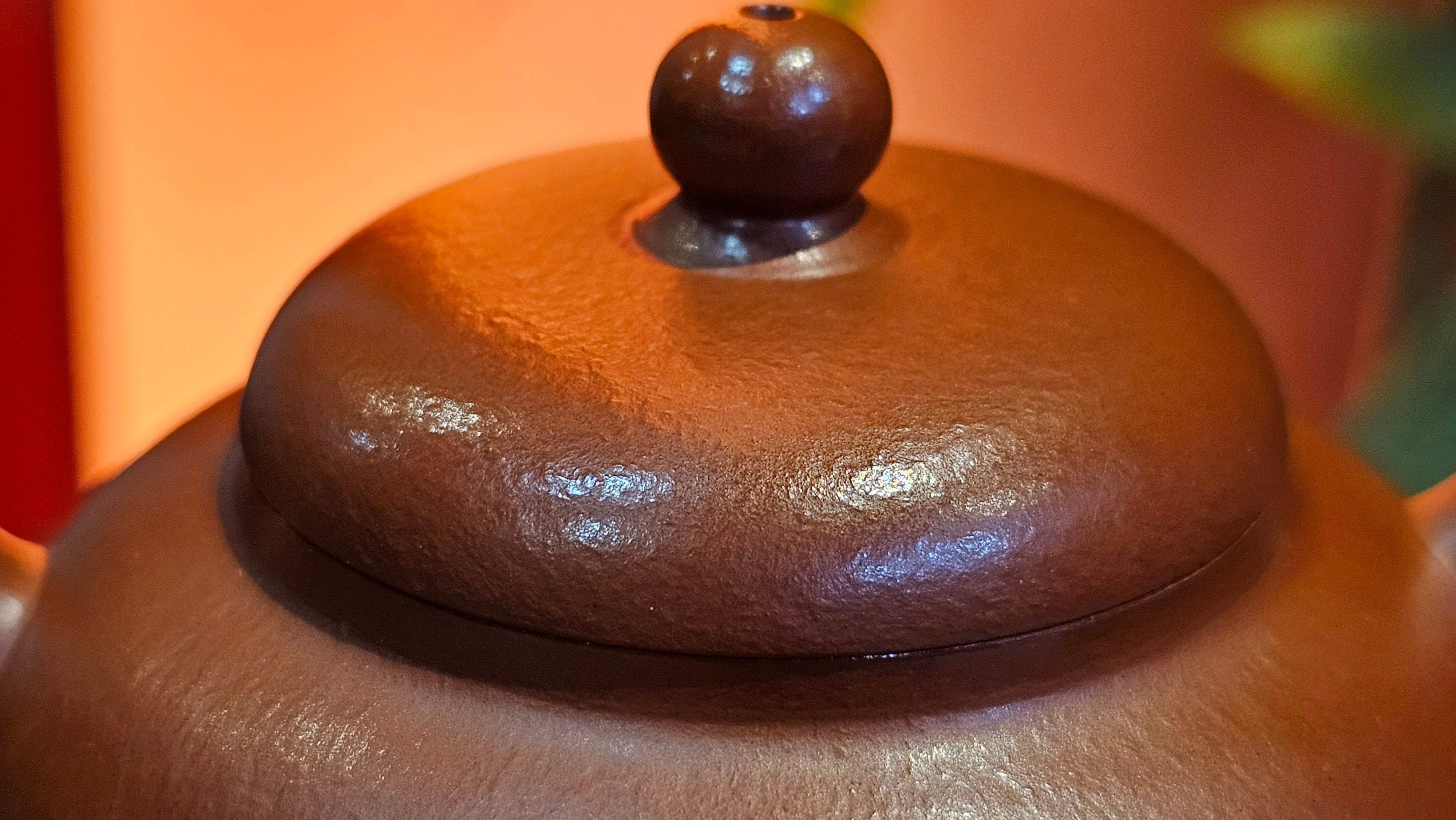 Yi Gong Hu 逸公壶, 139.6ml, Xiao Mei Yao Zhu Ni 小煤窑朱泥,  by our Collaborative Craftsman Shi Yun 石芸 ~ Congratulations to Mr D.K., 1536hrs 11th Apr, Boston, MA.