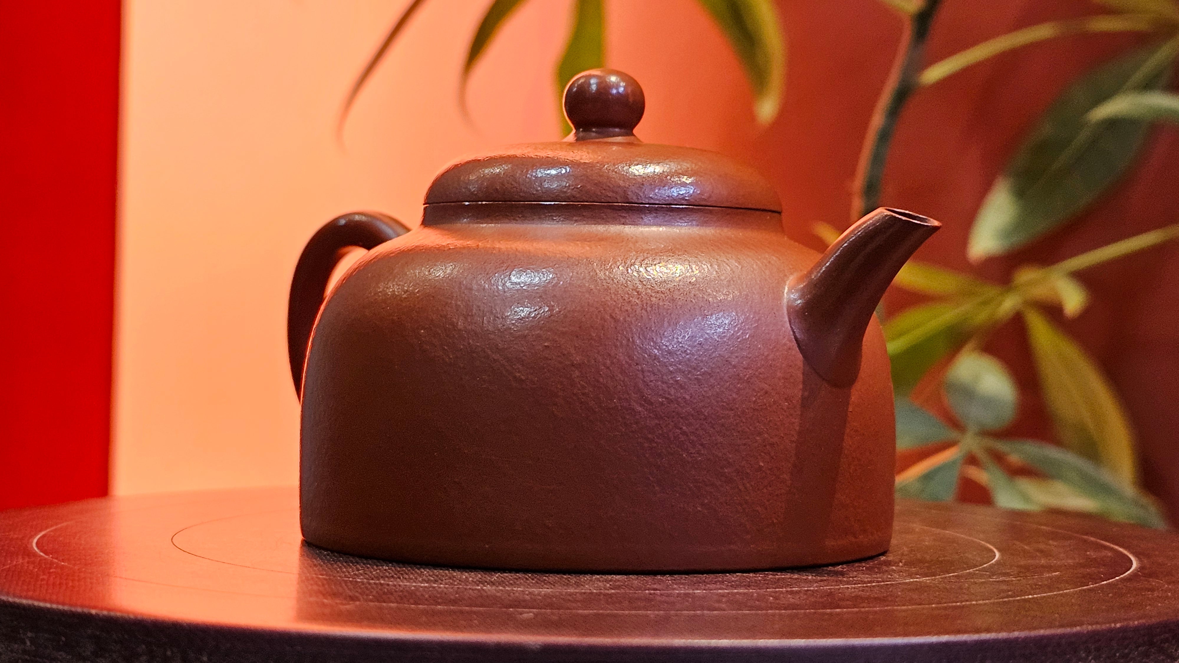 Yi Gong Hu 逸公壶, 139.6ml, Xiao Mei Yao Zhu Ni 小煤窑朱泥,  by our Collaborative Craftsman Shi Yun 石芸 ~ Congratulations to Mr D.K., 1536hrs 11th Apr, Boston, MA.