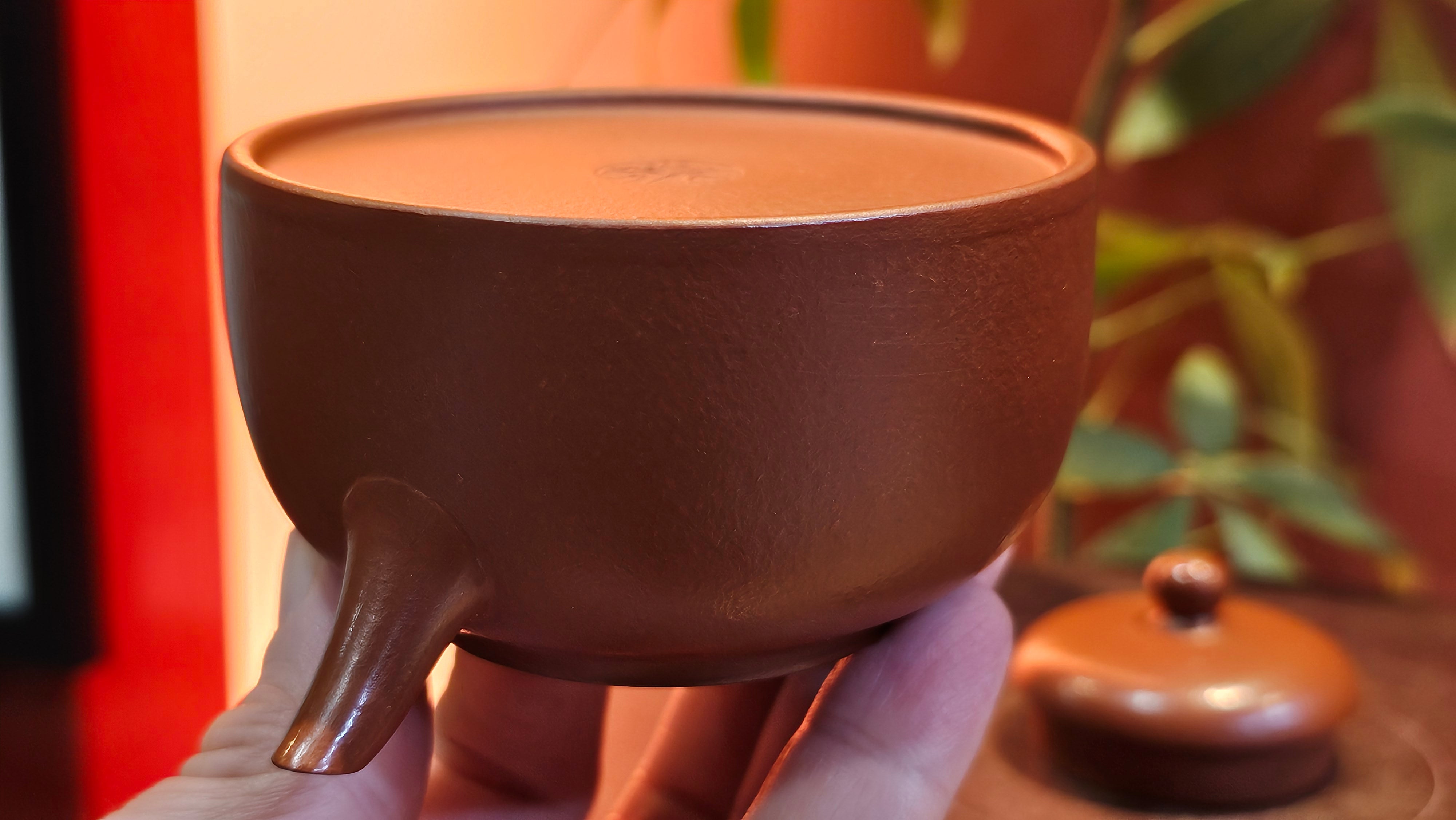 Yi Gong Hu 逸公壶, 139.6ml, Xiao Mei Yao Zhu Ni 小煤窑朱泥,  by our Collaborative Craftsman Shi Yun 石芸 ~ Congratulations to Mr D.K., 1536hrs 11th Apr, Boston, MA.