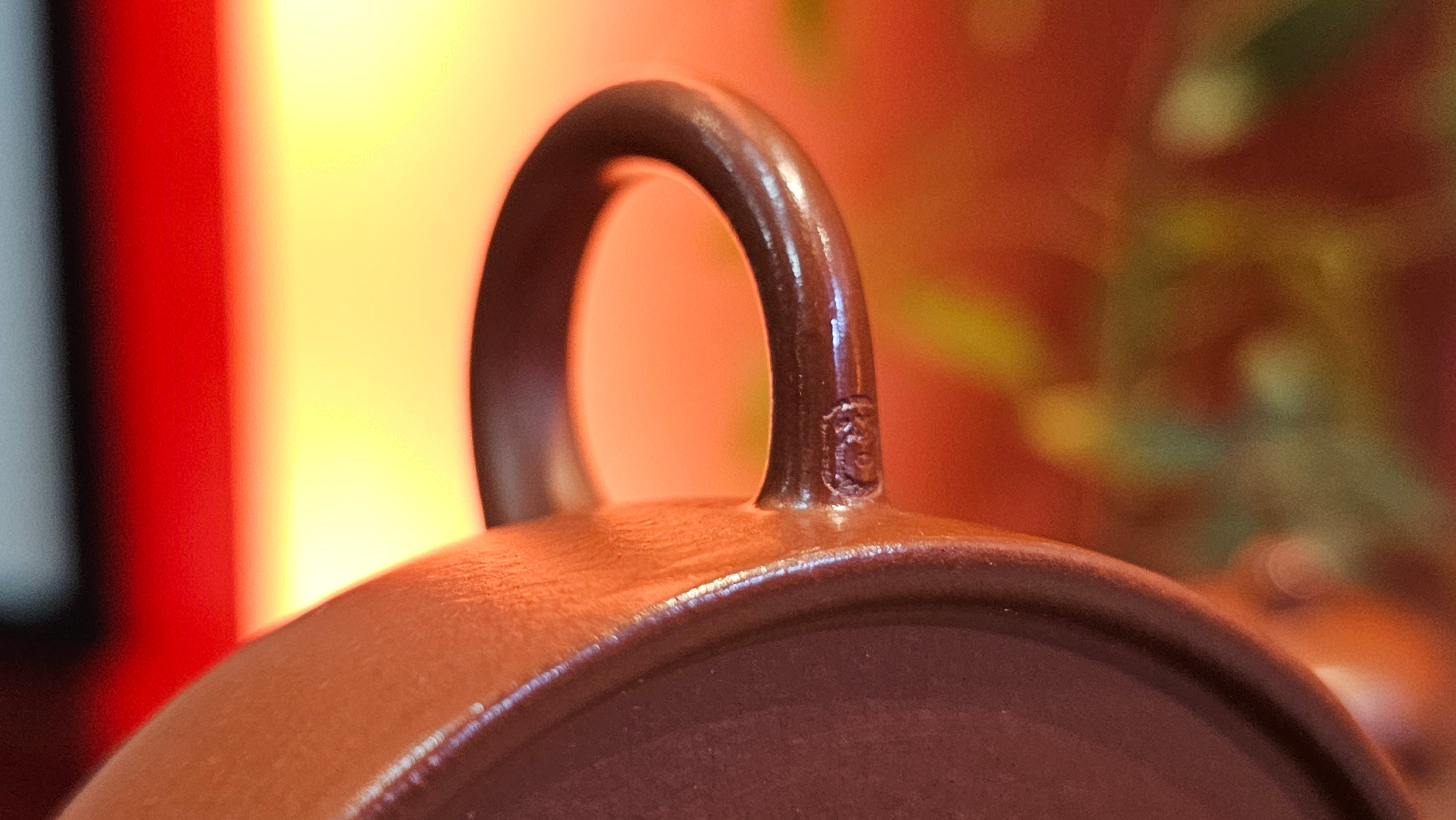 Yi Gong Hu 逸公壶, 139.6ml, Xiao Mei Yao Zhu Ni 小煤窑朱泥,  by our Collaborative Craftsman Shi Yun 石芸 ~ Congratulations to Mr D.K., 1536hrs 11th Apr, Boston, MA.