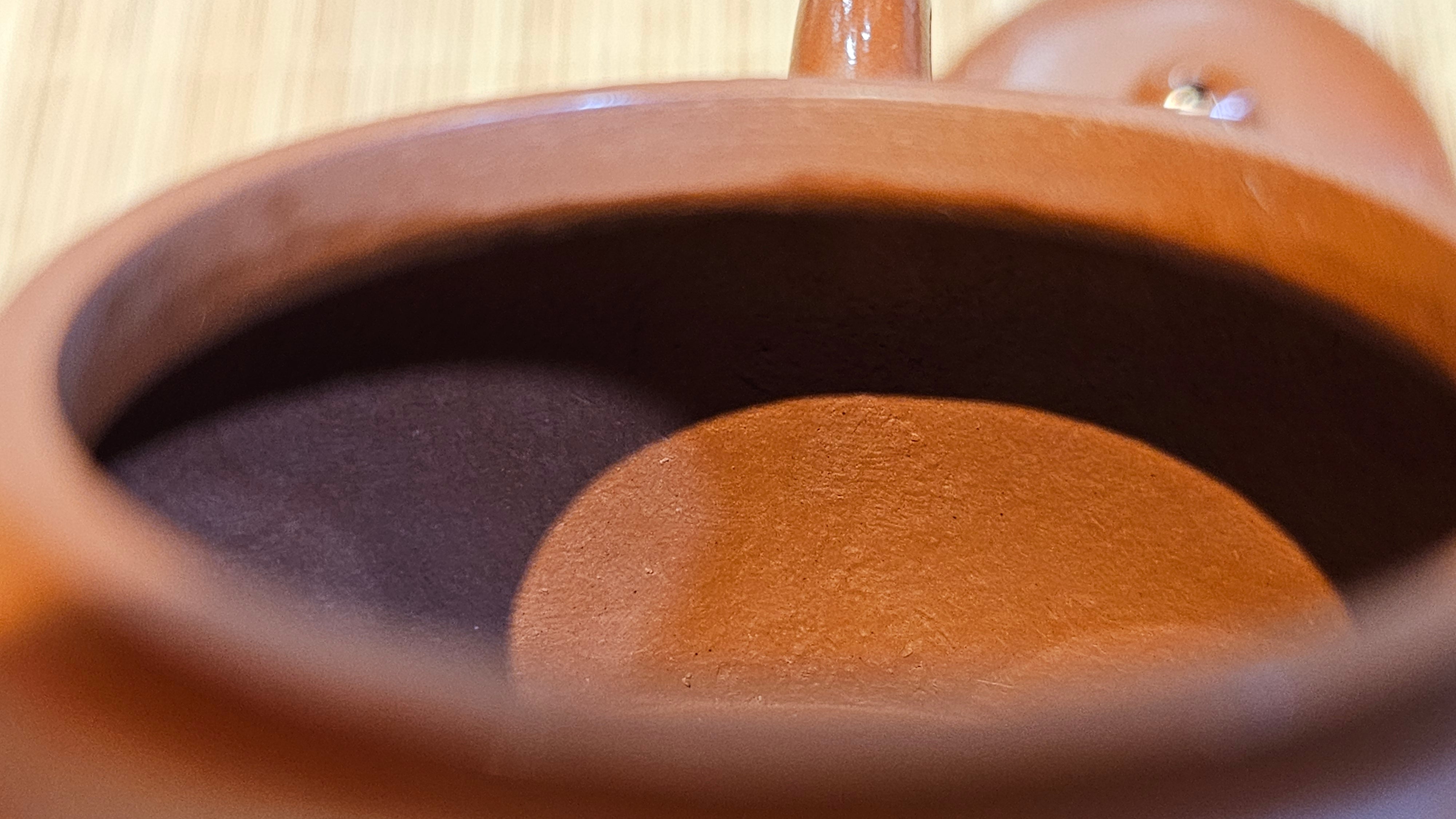 Yi Gong Hu 逸公壶, 139.6ml, Xiao Mei Yao Zhu Ni 小煤窑朱泥,  by our Collaborative Craftsman Shi Yun 石芸 ~ Congratulations to Mr D.K., 1536hrs 11th Apr, Boston, MA.