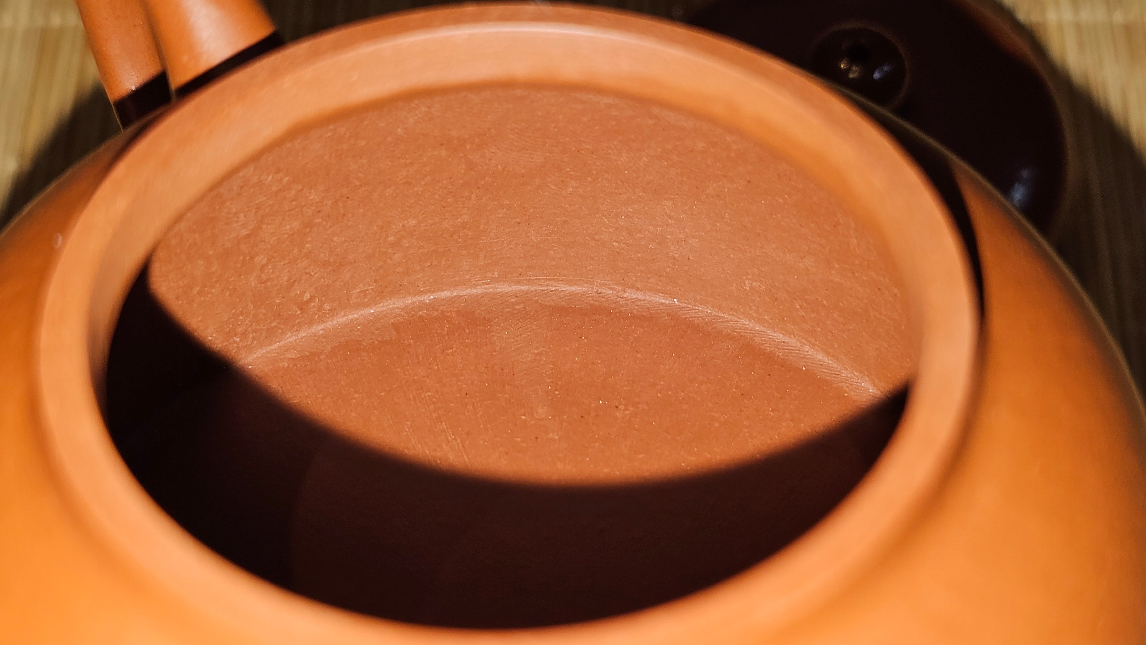 Yi Gong Hu 逸公壶, 139.6ml, Xiao Mei Yao Zhu Ni 小煤窑朱泥,  by our Collaborative Craftsman Shi Yun 石芸 ~ Congratulations to Mr D.K., 1536hrs 11th Apr, Boston, MA.