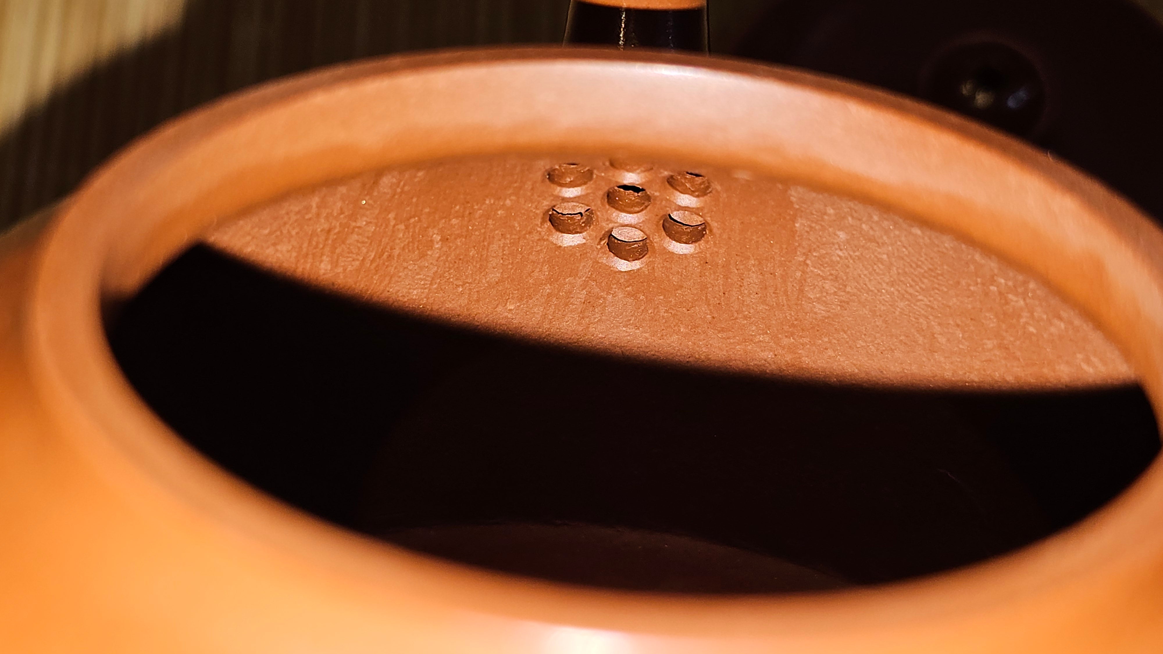 Yi Gong Hu 逸公壶, 139.6ml, Xiao Mei Yao Zhu Ni 小煤窑朱泥,  by our Collaborative Craftsman Shi Yun 石芸 ~ Congratulations to Mr D.K., 1536hrs 11th Apr, Boston, MA.