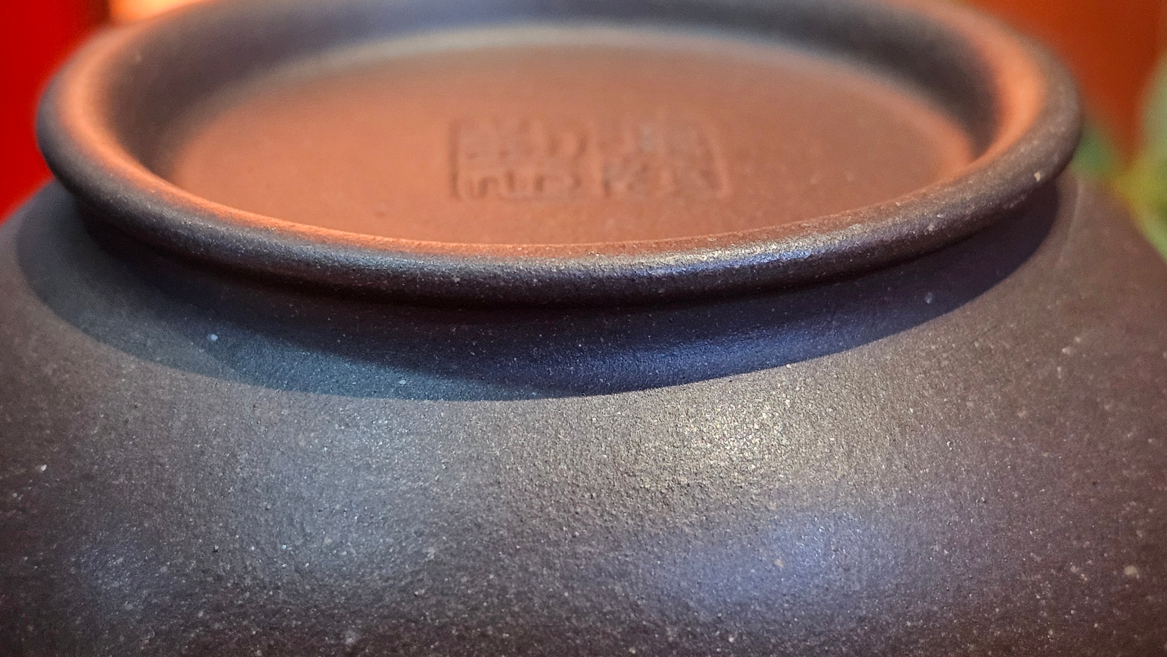 Pan Hu 番壶, 238.8ml, Da Shui Tan Zi Ni 大水潭紫泥, by our Collaborative Craftsman Chen Fa Chu 陈法初。