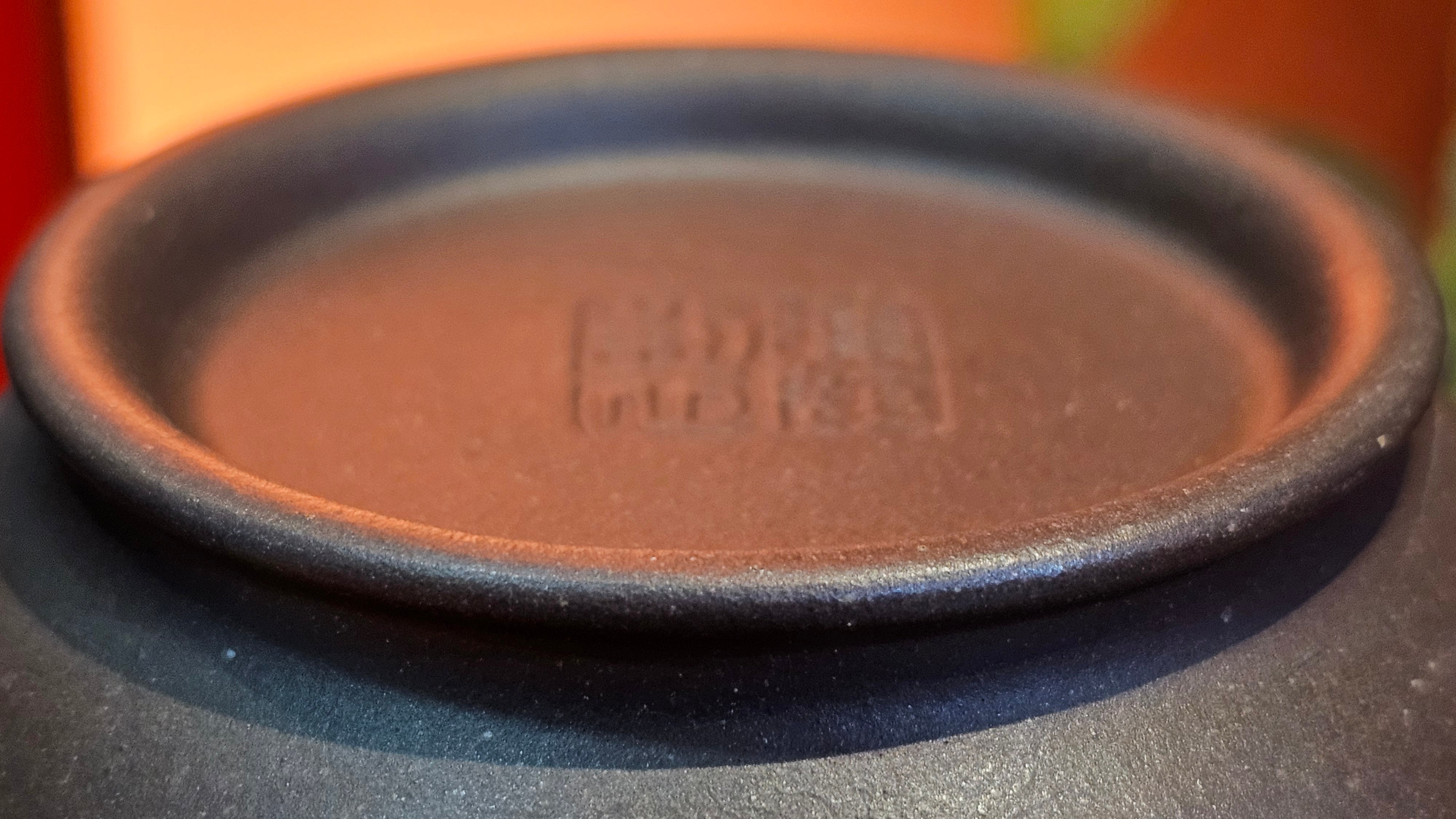 Pan Hu 番壶, 238.8ml, Da Shui Tan Zi Ni 大水潭紫泥, by our Collaborative Craftsman Chen Fa Chu 陈法初。