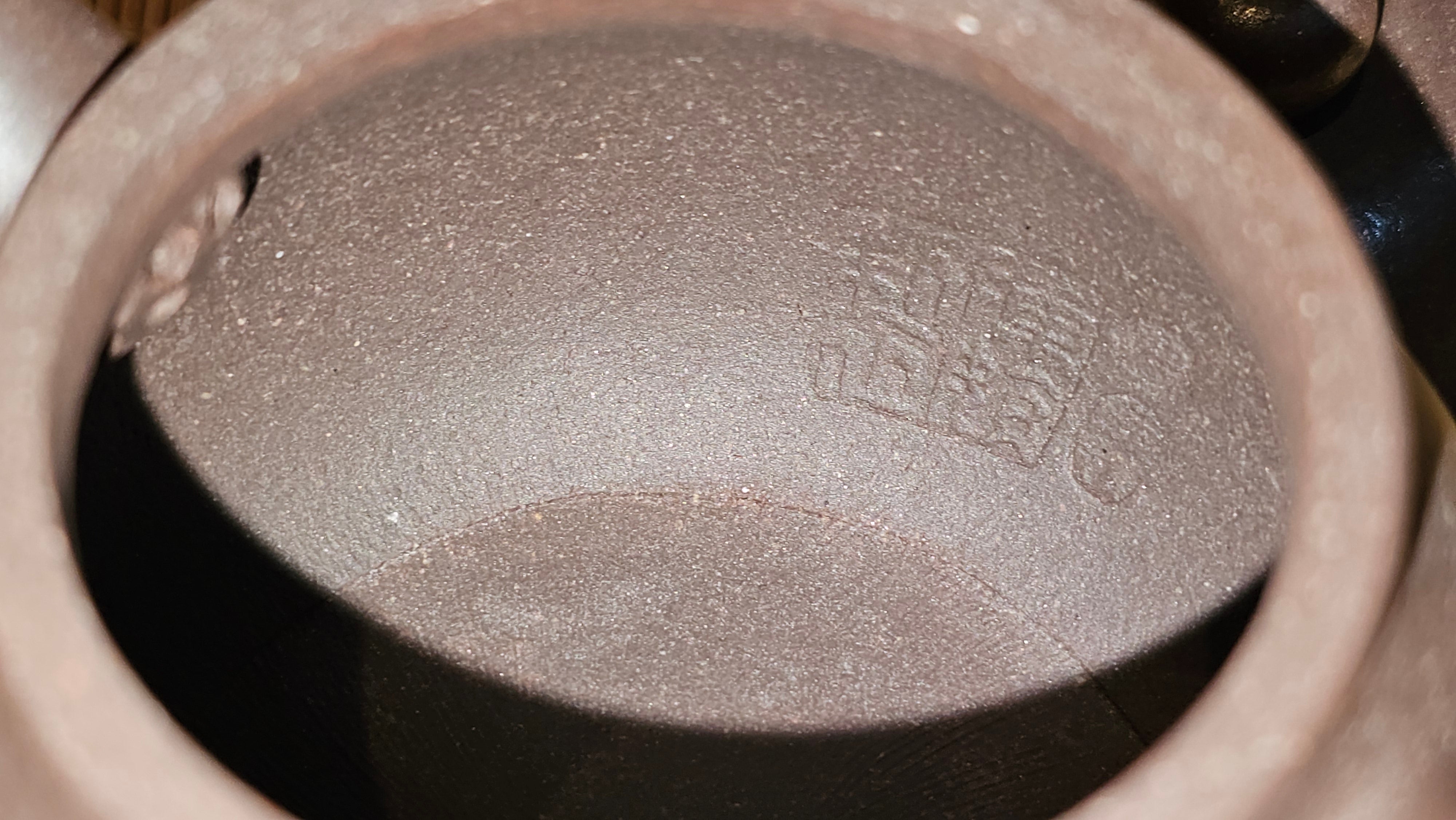 Pan Hu 番壶, 238.8ml, Da Shui Tan Zi Ni 大水潭紫泥, by our Collaborative Craftsman Chen Fa Chu 陈法初。