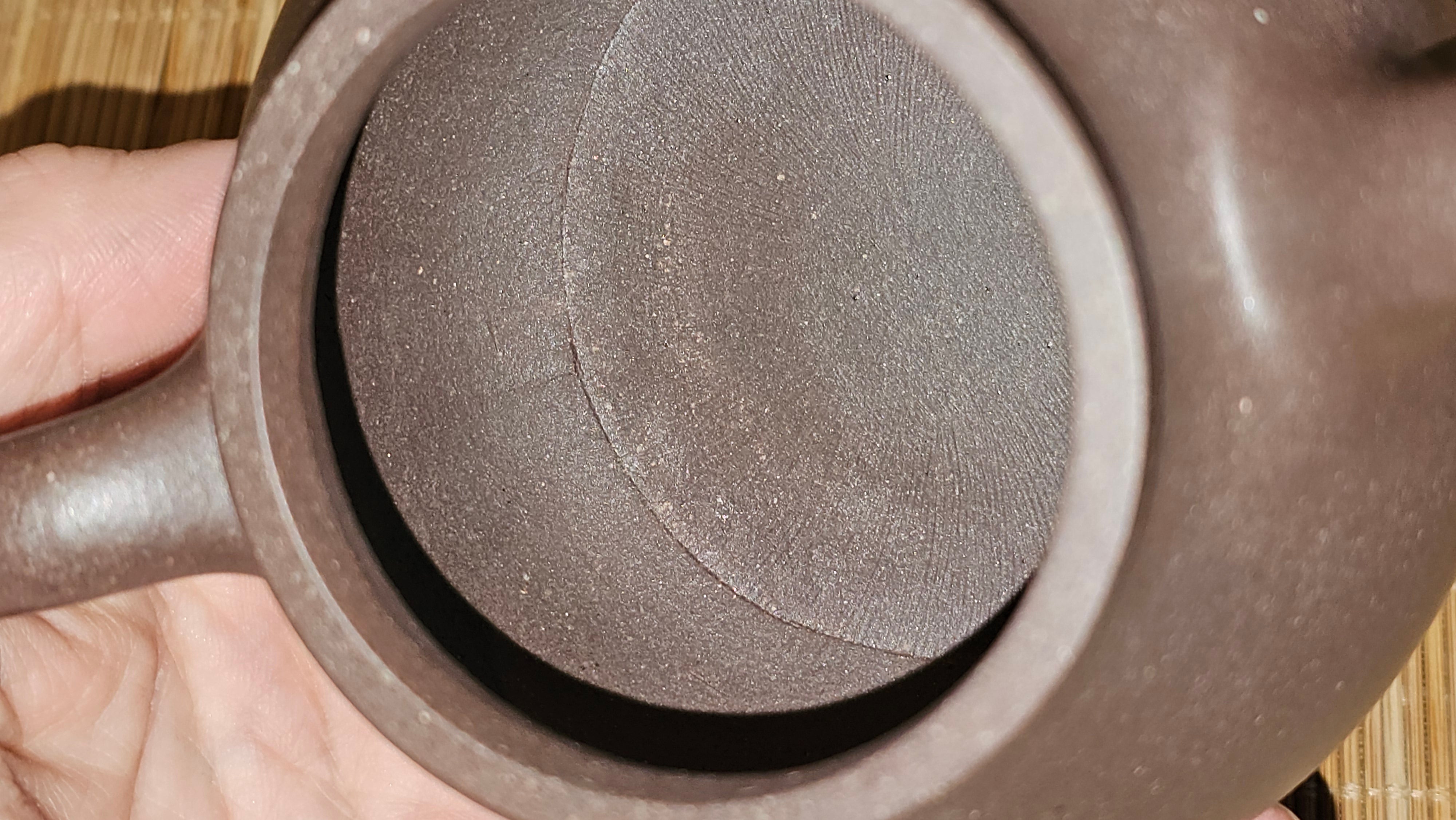 Pan Hu 番壶, 238.8ml, Da Shui Tan Zi Ni 大水潭紫泥, by our Collaborative Craftsman Chen Fa Chu 陈法初。